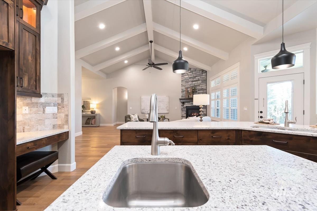 2039 N Finsbury Way, Star, Idaho 83669, 4 Bedrooms, 3.5 Bathrooms, Residential For Sale, Price $948,000, 98981094