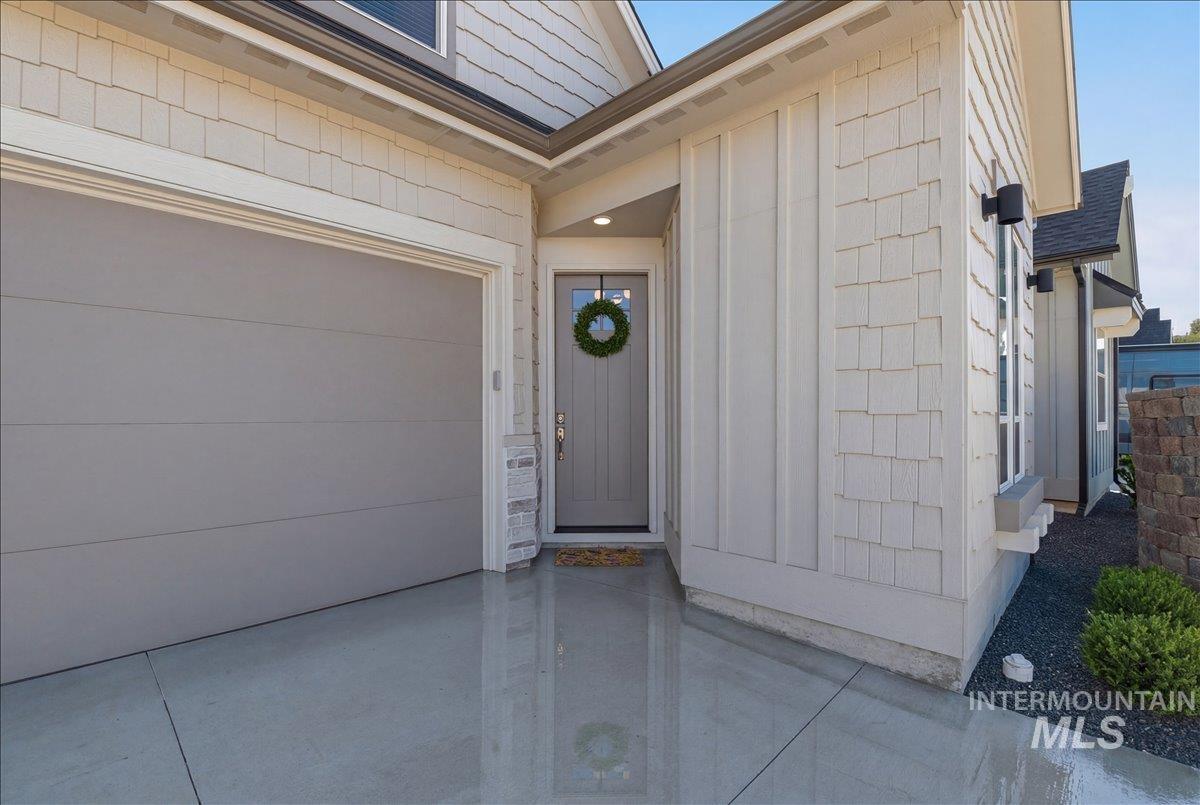 3855 W Spring House Ln, Eagle, Idaho 83616, 3 Bedrooms, 2.5 Bathrooms, Residential For Sale, Price $536,900, 98981095