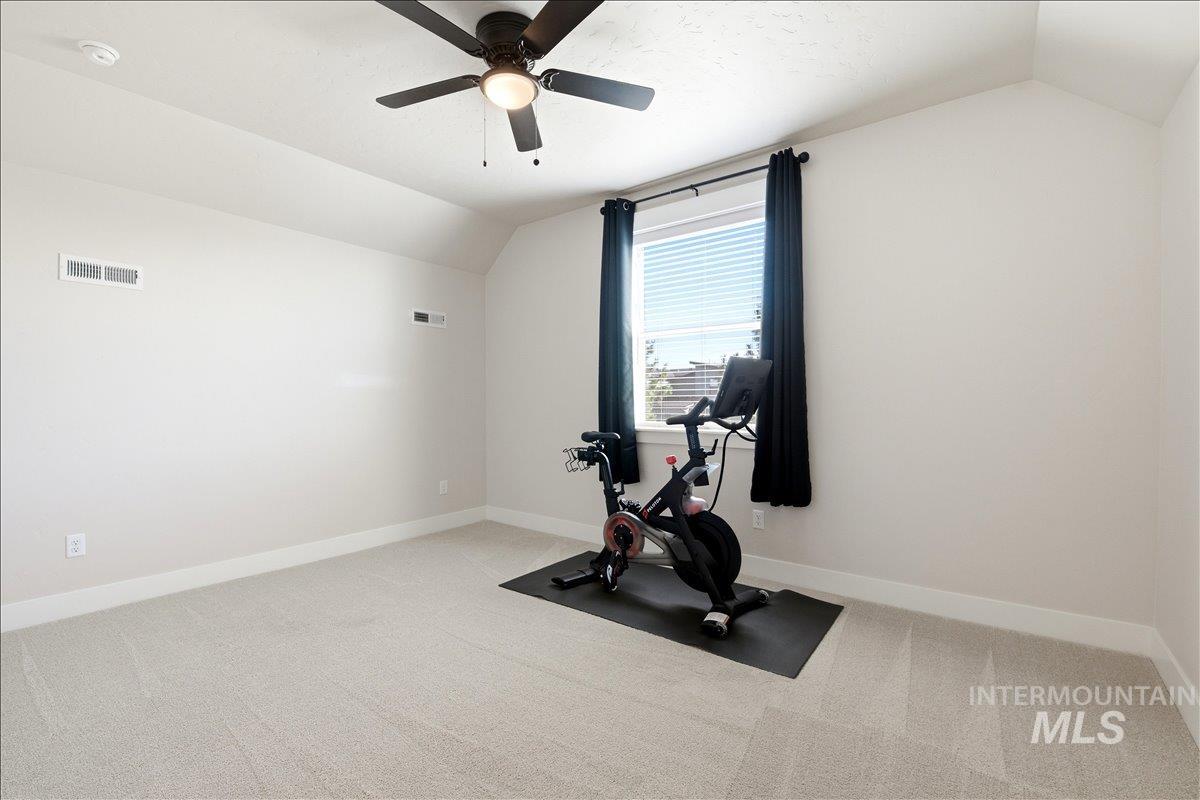 3855 W Spring House Ln, Eagle, Idaho 83616, 3 Bedrooms, 2.5 Bathrooms, Residential For Sale, Price $536,900, 98981095