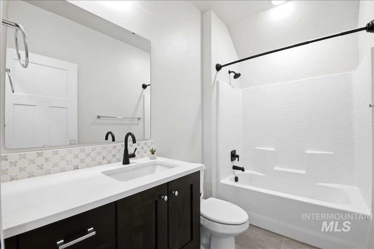 3855 W Spring House Ln, Eagle, Idaho 83616, 3 Bedrooms, 2.5 Bathrooms, Residential For Sale, Price $536,900, 98981095