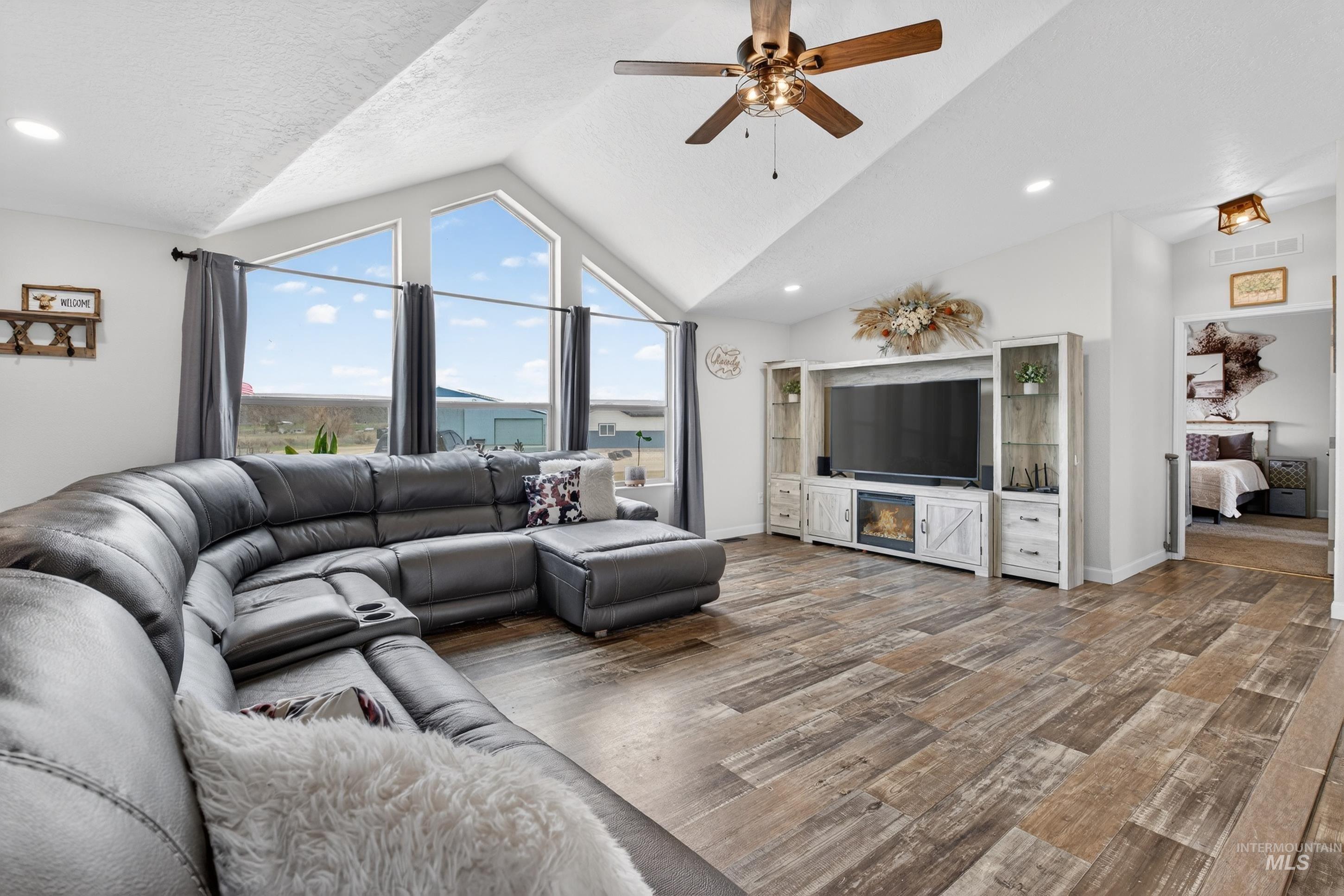 728 Chase Ln, Melba, Idaho 83641, 4 Bedrooms, 2 Bathrooms, Residential For Sale, Price $584,900, 98981097