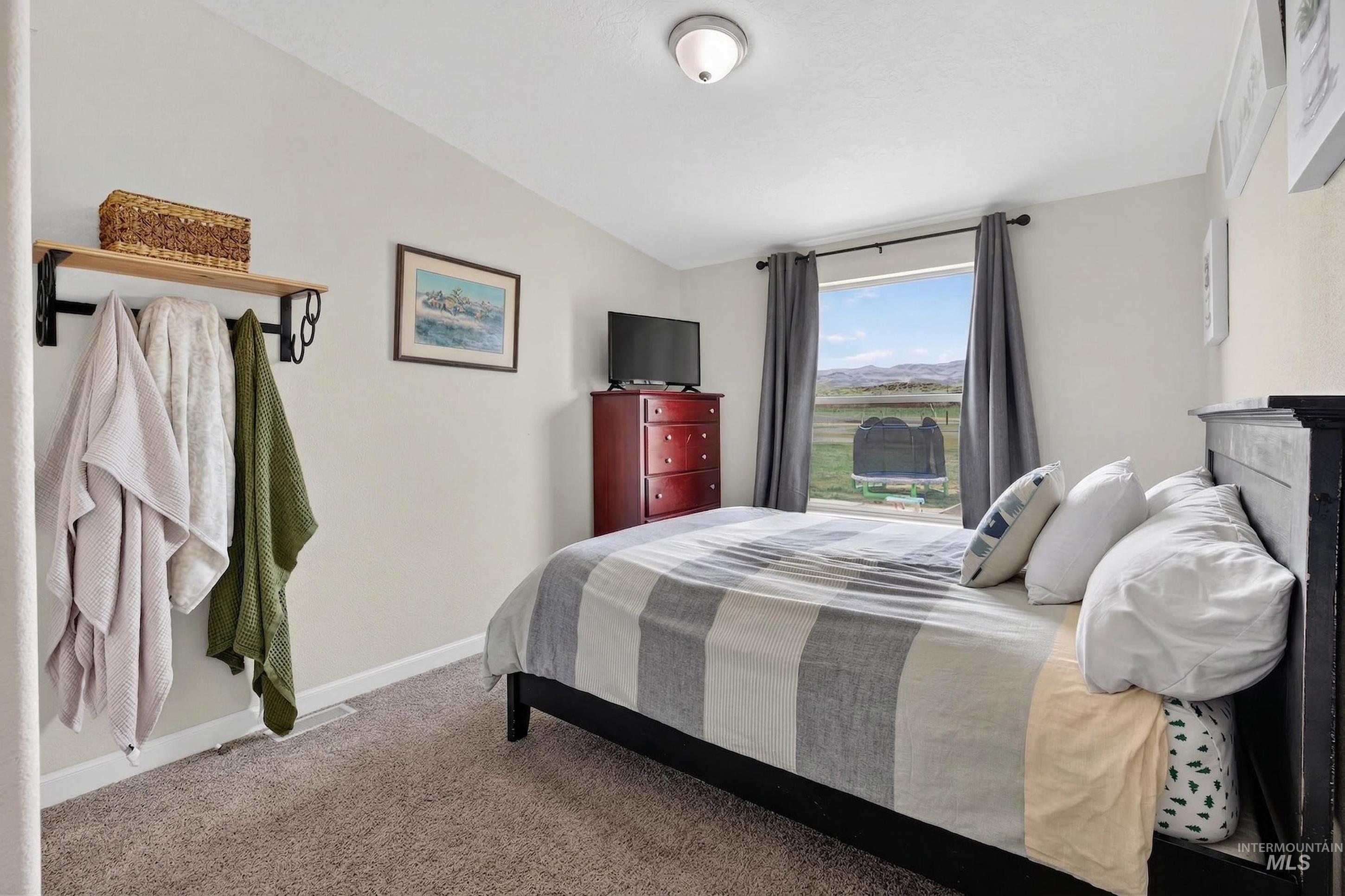 728 Chase Ln, Melba, Idaho 83641, 4 Bedrooms, 2 Bathrooms, Residential For Sale, Price $584,900, 98981097