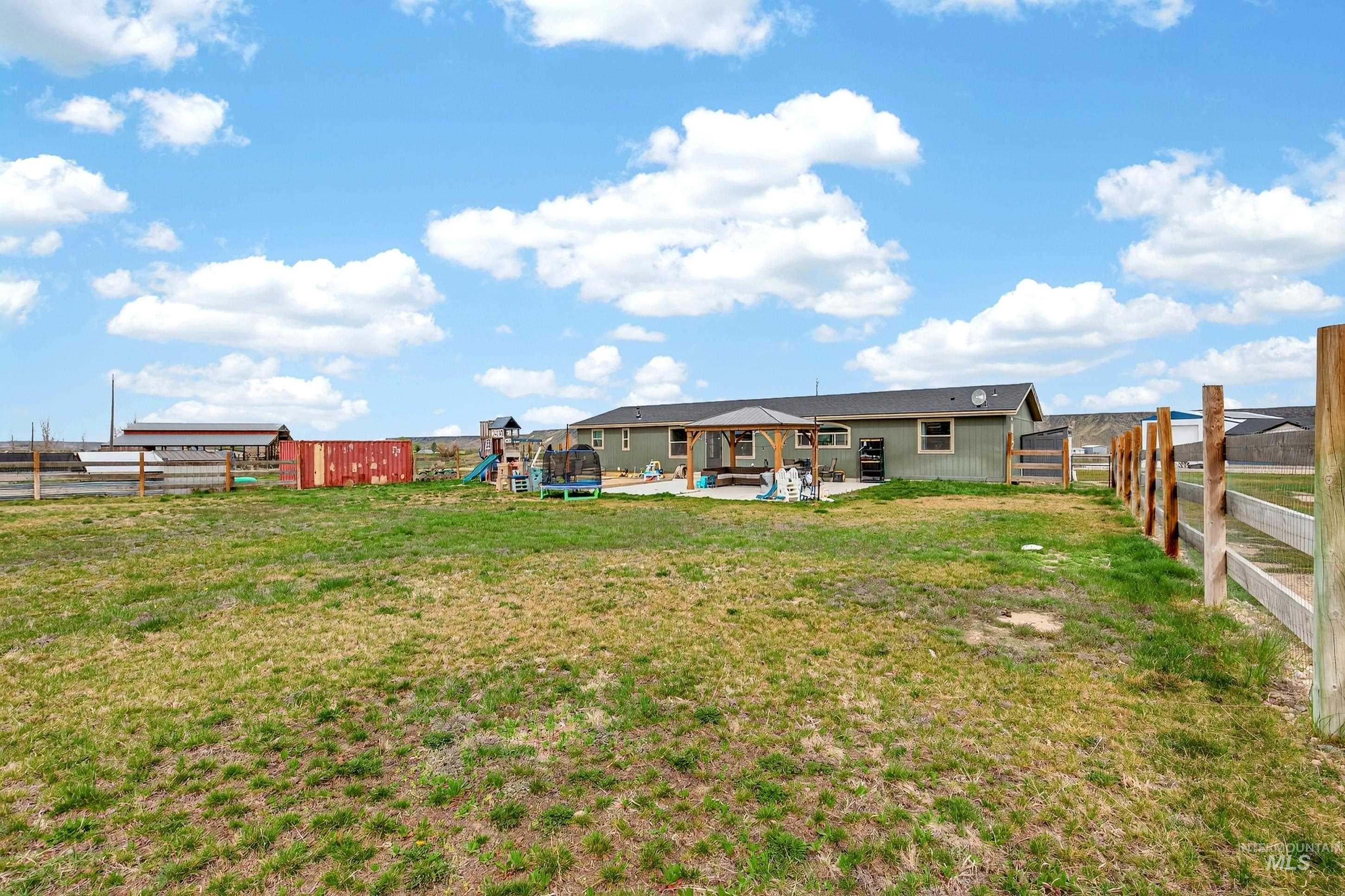 728 Chase Ln, Melba, Idaho 83641, 4 Bedrooms, 2 Bathrooms, Residential For Sale, Price $584,900, 98981097