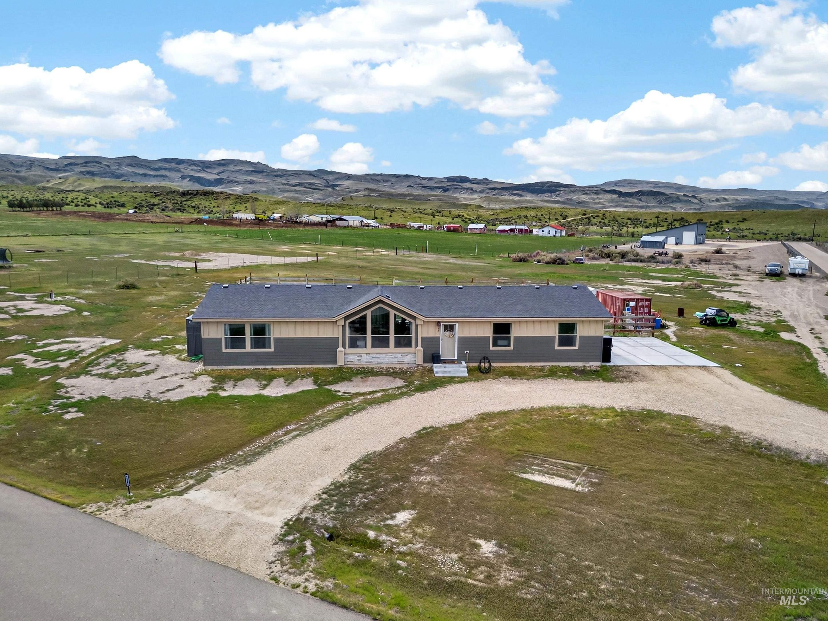 728 Chase Ln, Melba, Idaho 83641, 4 Bedrooms, 2 Bathrooms, Residential For Sale, Price $584,900, 98981097