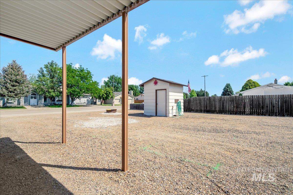 1785 N Haskett Street, Mountain Home, Idaho 83647, 3 Bedrooms, 2 Bathrooms, Residential For Sale, Price $325,000, 98981098