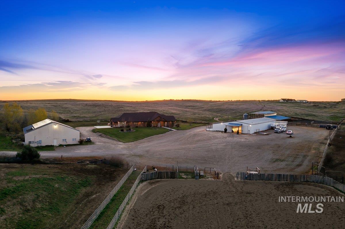 6451 Little Freezeout Rd, Caldwell, Idaho 83607, 7 Bedrooms, 6.5 Bathrooms, Farm & Ranch For Sale, Price $3,599,000, 98981099