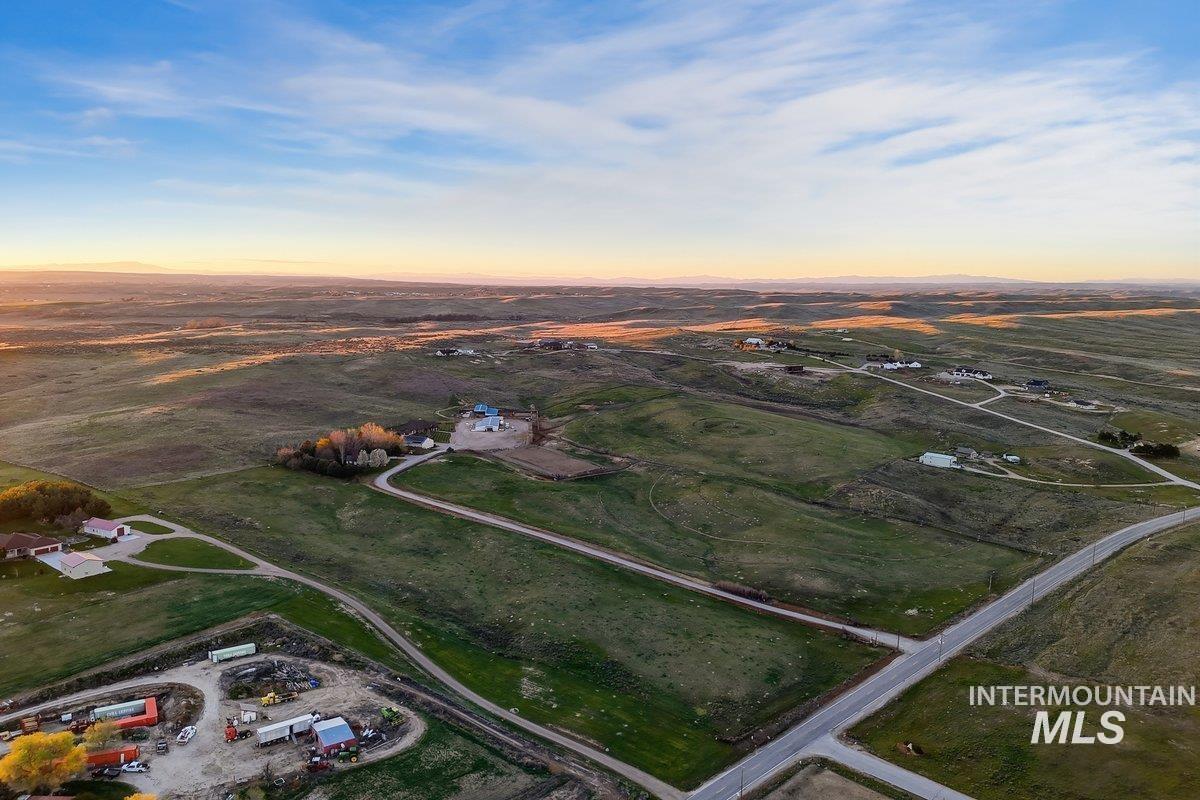 6451 Little Freezeout Rd, Caldwell, Idaho 83607, 7 Bedrooms, 6.5 Bathrooms, Farm & Ranch For Sale, Price $3,599,000, 98981099