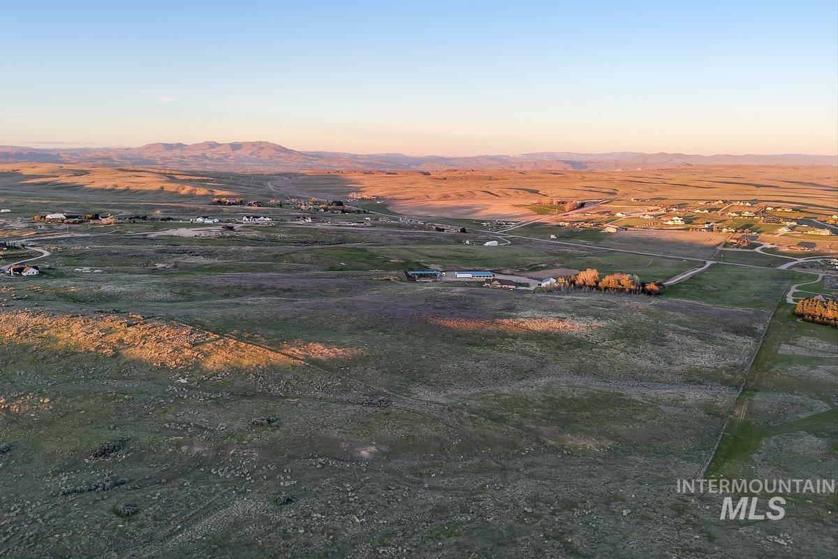 6451 Little Freezeout Rd, Caldwell, Idaho 83607, 7 Bedrooms, 6.5 Bathrooms, Farm & Ranch For Sale, Price $3,599,000, 98981099