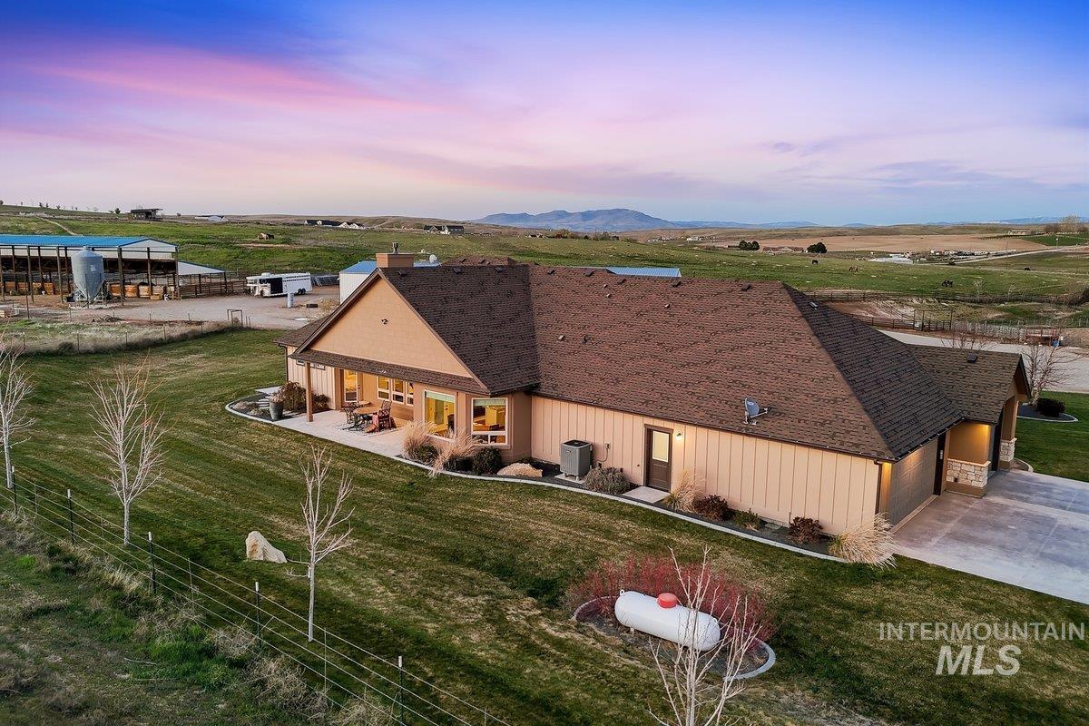6451 Little Freezeout Rd, Caldwell, Idaho 83607, 7 Bedrooms, 6.5 Bathrooms, Farm & Ranch For Sale, Price $3,599,000, 98981099