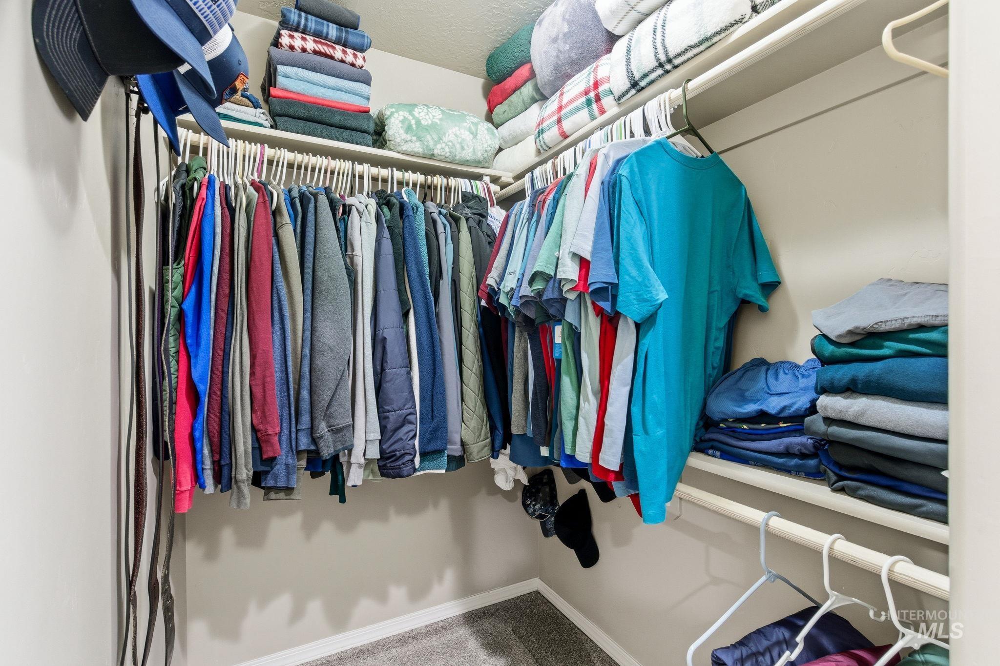 612 Diamond Lake St, Middleton, Idaho 83644, 3 Bedrooms, 2 Bathrooms, Residential For Sale, Price $384,999, 98981101