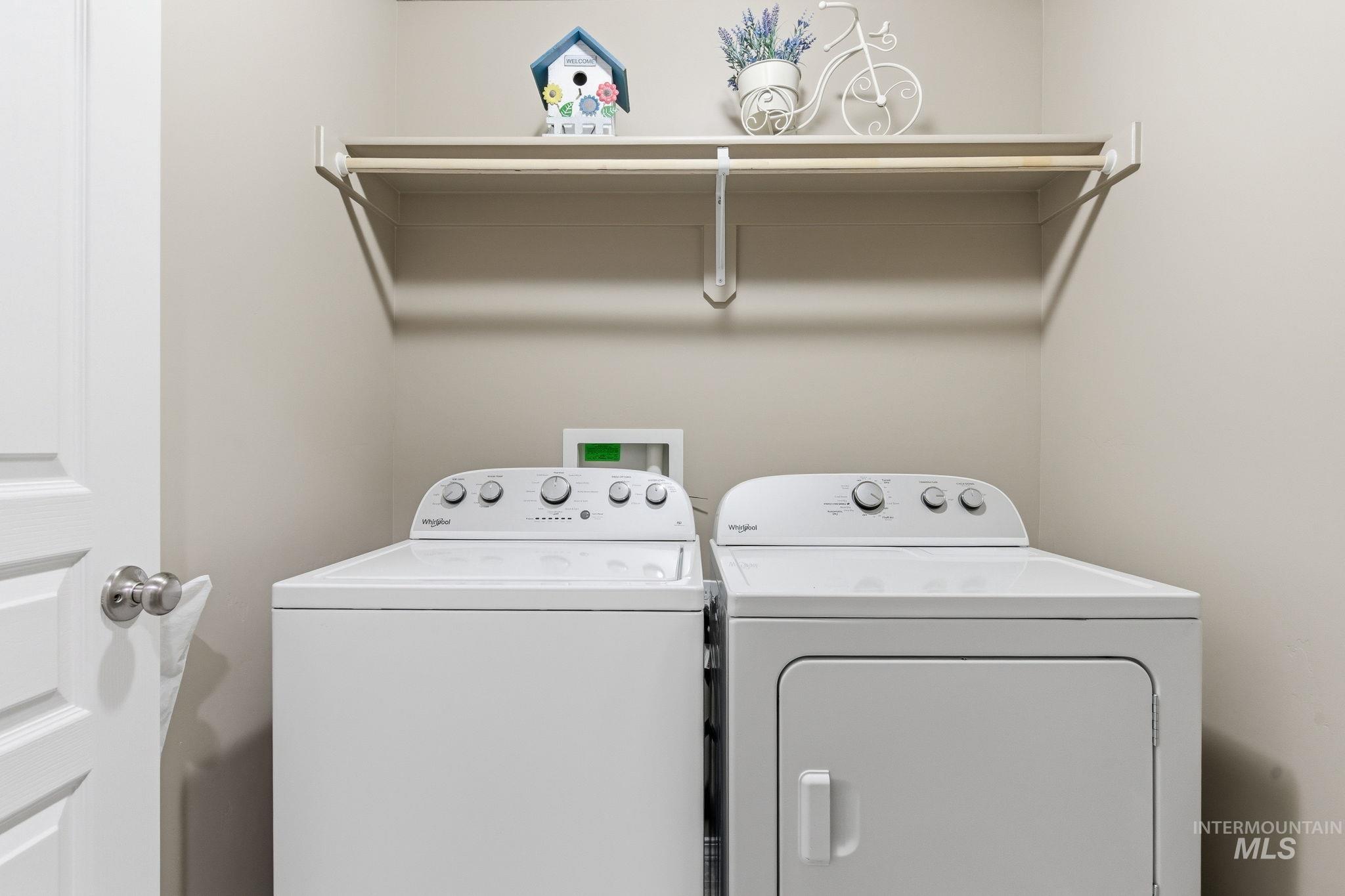 612 Diamond Lake St, Middleton, Idaho 83644, 3 Bedrooms, 2 Bathrooms, Residential For Sale, Price $384,999, 98981101