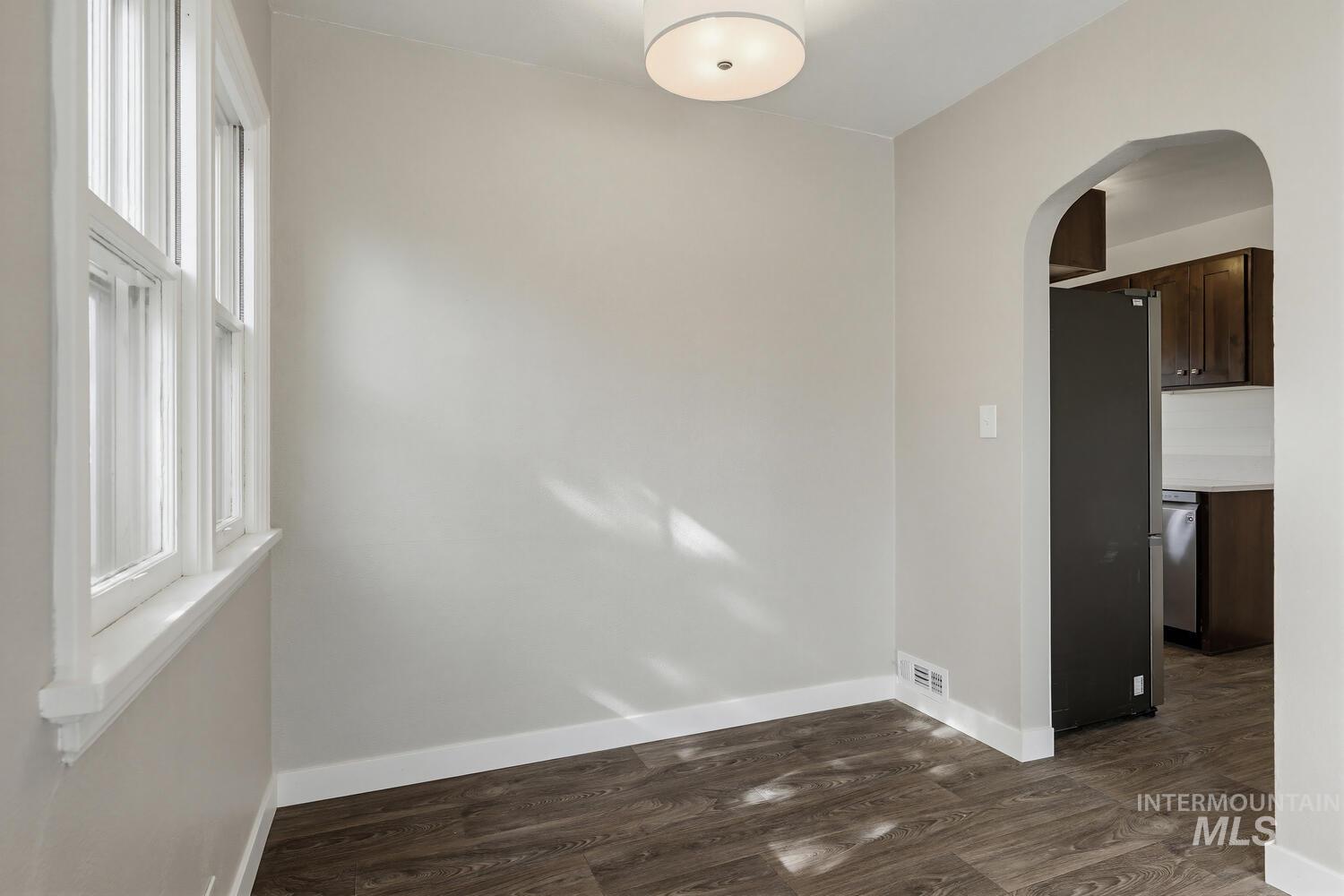 1010 Everett St, Caldwell, Idaho 83605-4169, 3 Bedrooms, 2 Bathrooms, Residential For Sale, Price $340,000, 98981102