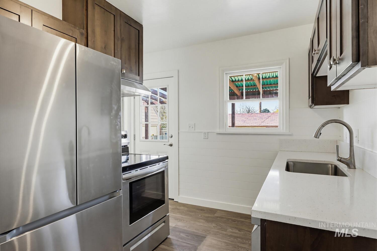 1010 Everett St, Caldwell, Idaho 83605-4169, 3 Bedrooms, 2 Bathrooms, Residential For Sale, Price $340,000, 98981102