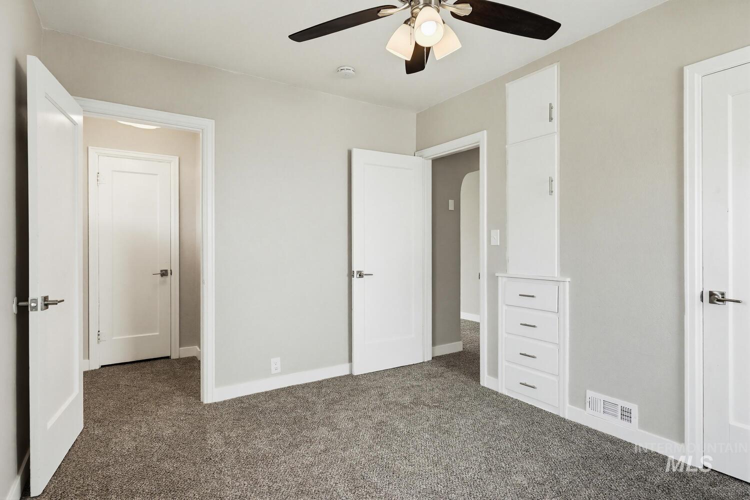 1010 Everett St, Caldwell, Idaho 83605-4169, 3 Bedrooms, 2 Bathrooms, Residential For Sale, Price $340,000, 98981102