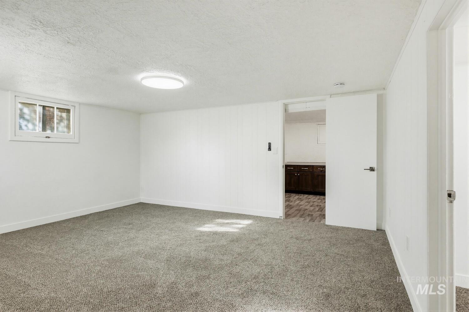 1010 Everett St, Caldwell, Idaho 83605-4169, 3 Bedrooms, 2 Bathrooms, Residential For Sale, Price $340,000, 98981102