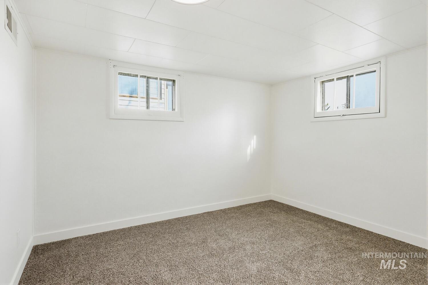 1010 Everett St, Caldwell, Idaho 83605-4169, 3 Bedrooms, 2 Bathrooms, Residential For Sale, Price $340,000, 98981102