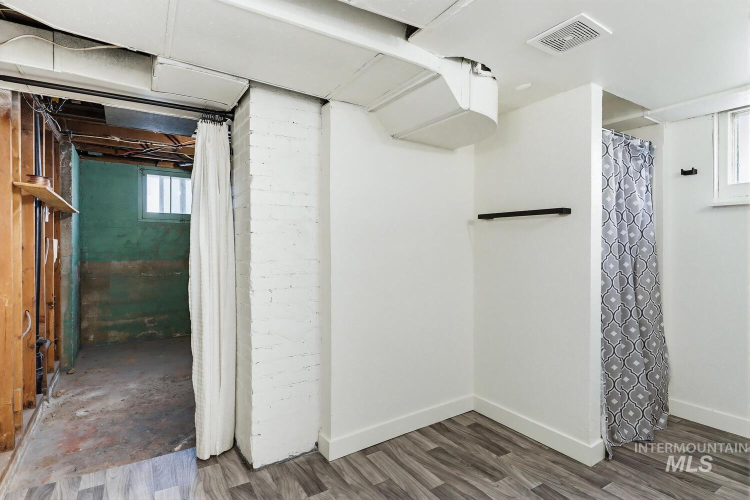 1010 Everett St, Caldwell, Idaho 83605-4169, 3 Bedrooms, 2 Bathrooms, Residential For Sale, Price $340,000, 98981102