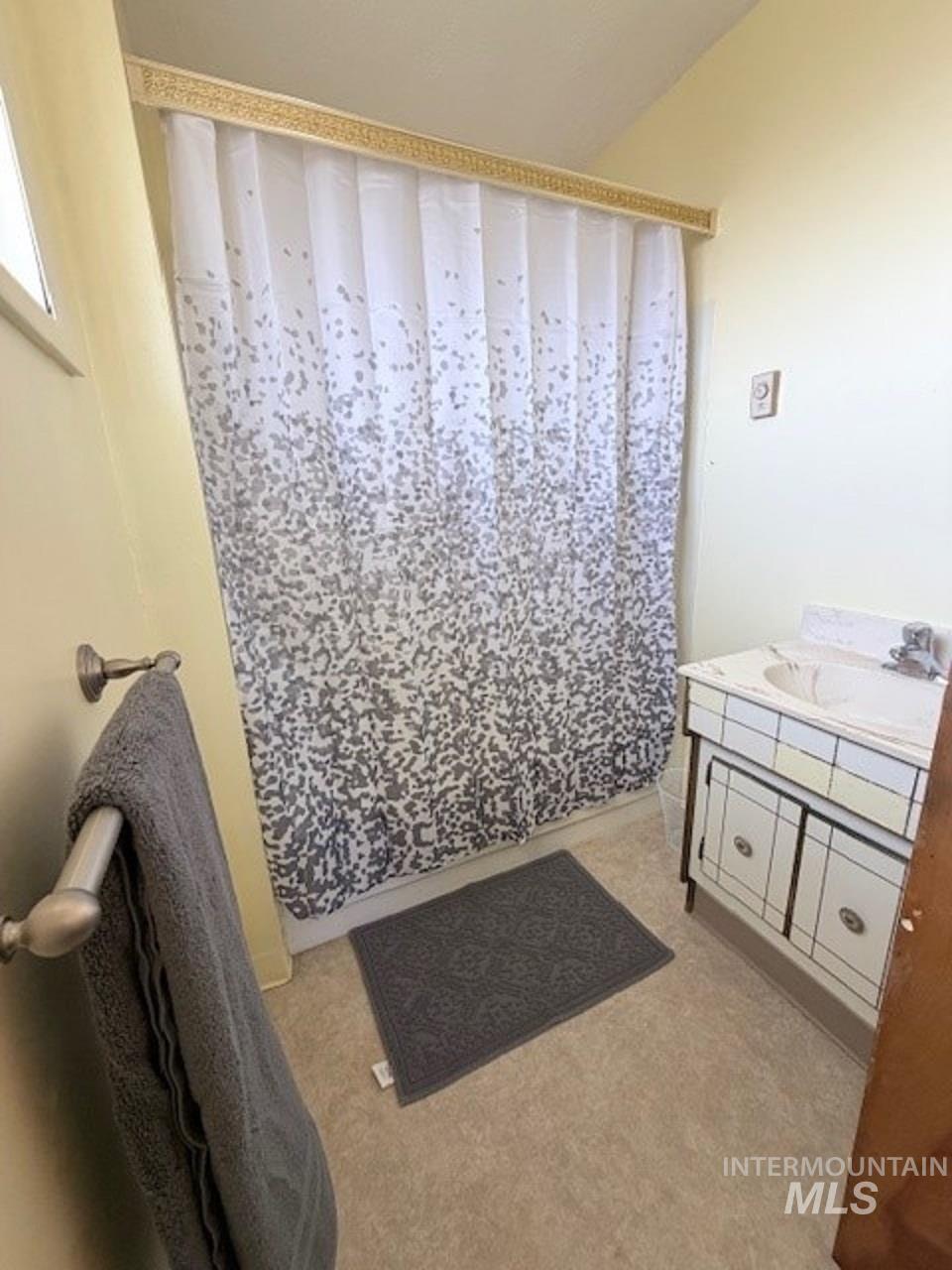 300 W 550 A South, Rupert, Idaho 83350-0000, 3 Bedrooms, 2 Bathrooms, Residential For Sale, Price $340,000, 98981103