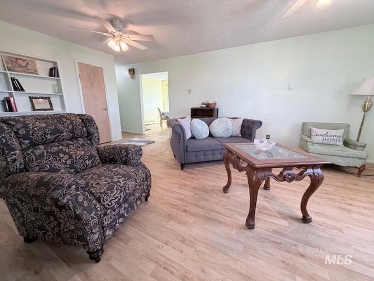 300 W 550 A South, Rupert, Idaho 83350-0000, 3 Bedrooms, 2 Bathrooms, Residential For Sale, Price $340,000, 98981103