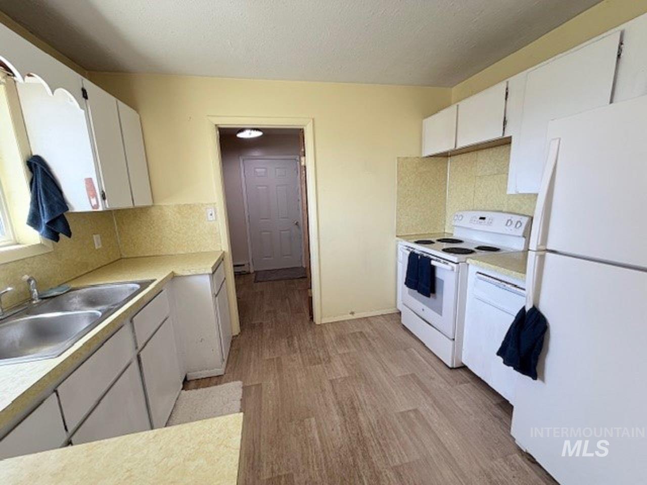 300 W 550 A South, Rupert, Idaho 83350-0000, 3 Bedrooms, 2 Bathrooms, Residential For Sale, Price $340,000, 98981103