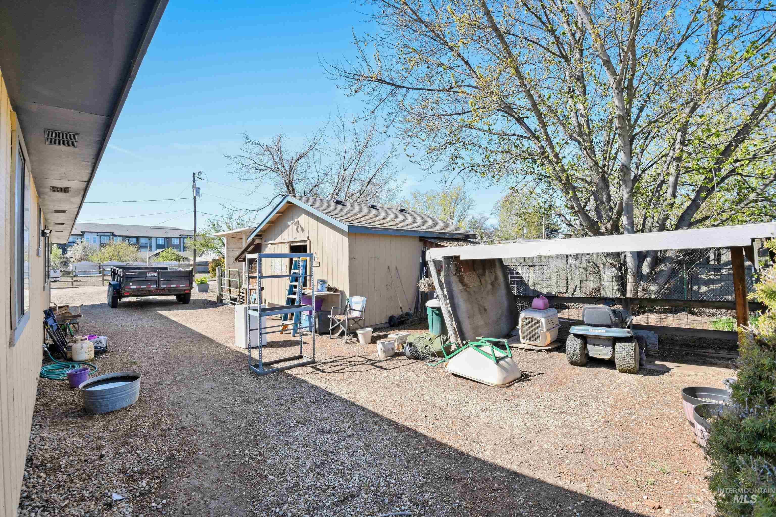 2706 N Middleton Rd., Nampa, Idaho 83651, 4 Bedrooms, 2 Bathrooms, Residential For Sale, Price $375,000, 98981104