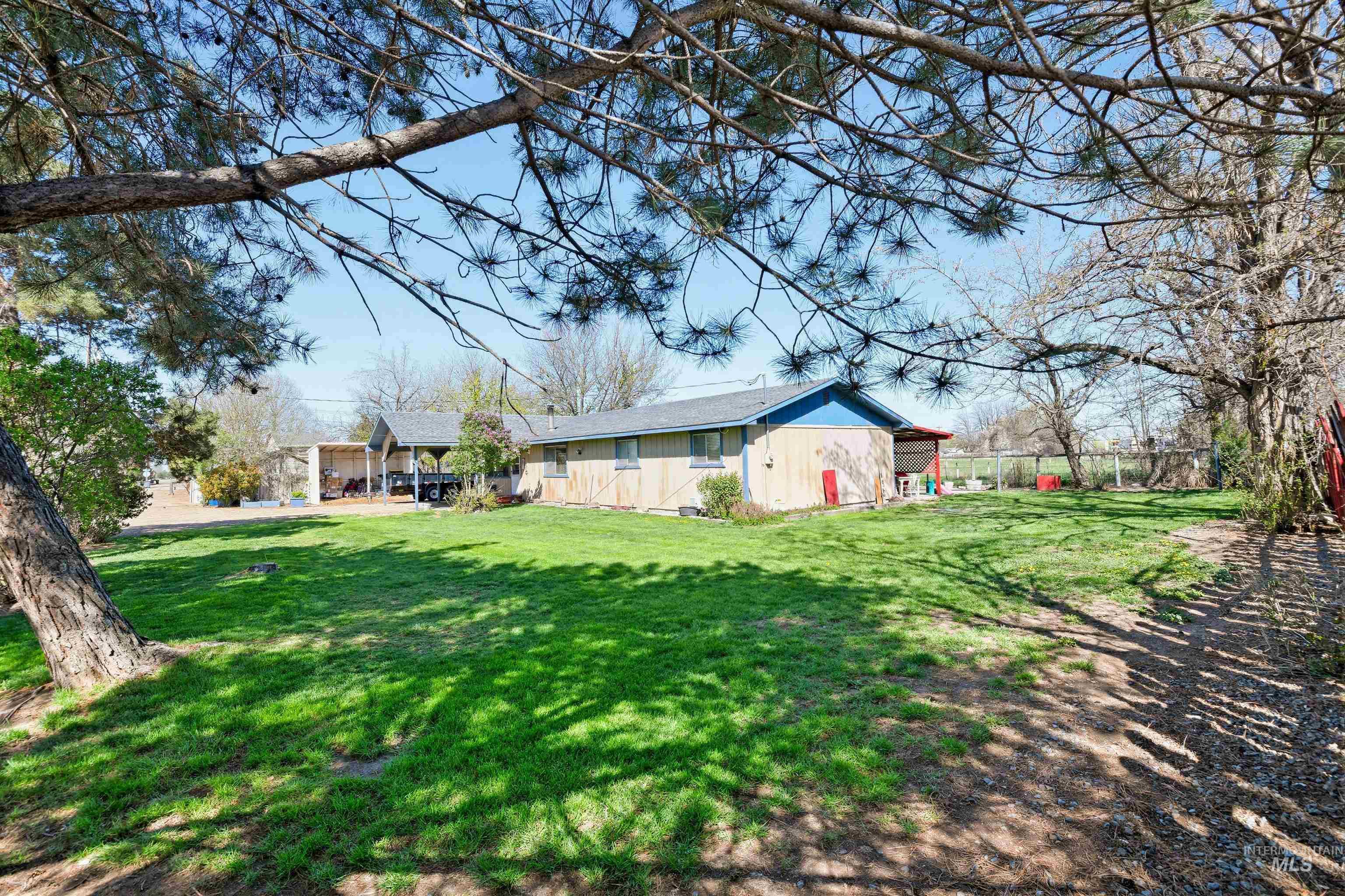 2706 N Middleton Rd., Nampa, Idaho 83651, 4 Bedrooms, 2 Bathrooms, Residential For Sale, Price $375,000, 98981104