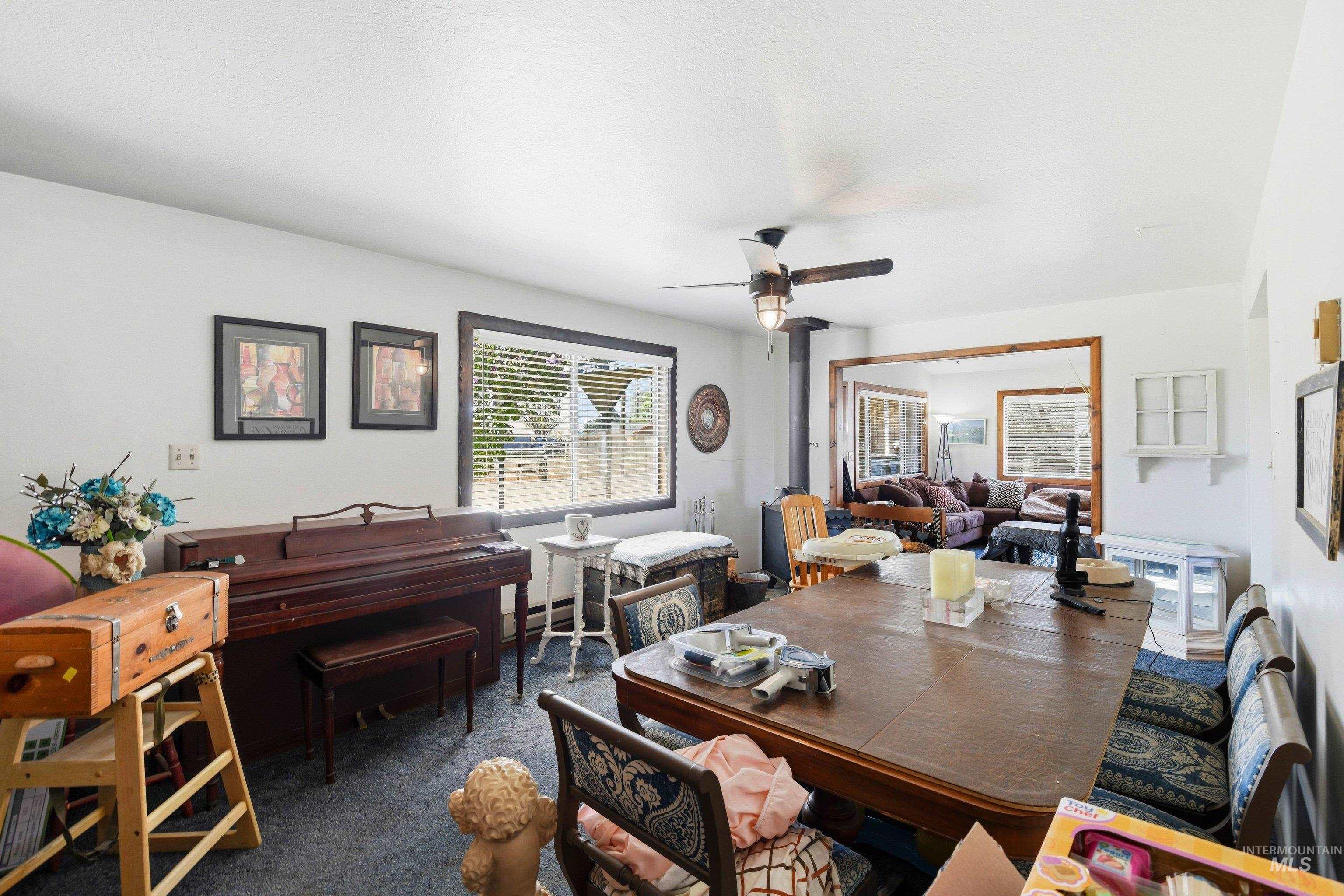 2706 N Middleton Rd., Nampa, Idaho 83651, 4 Bedrooms, 2 Bathrooms, Residential For Sale, Price $375,000, 98981104