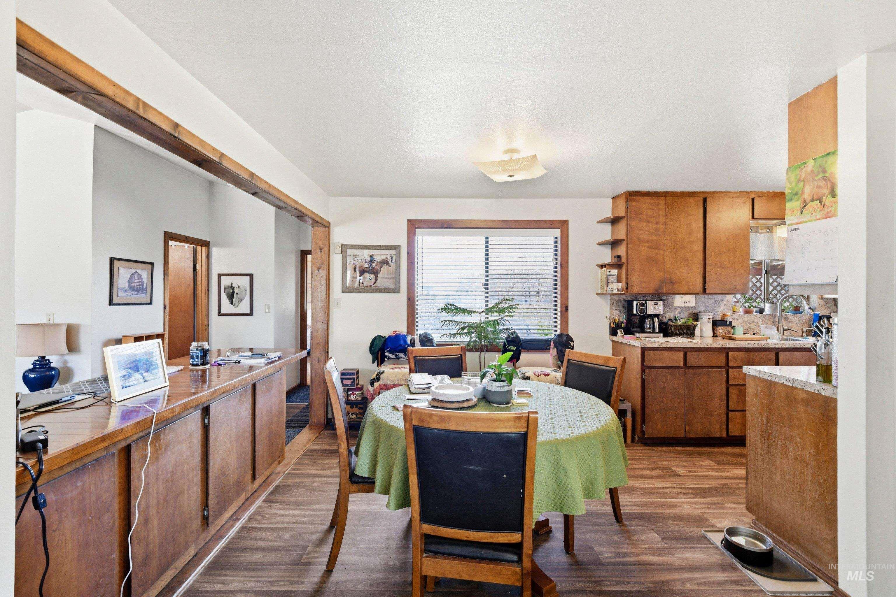 2706 N Middleton Rd., Nampa, Idaho 83651, 4 Bedrooms, 2 Bathrooms, Residential For Sale, Price $375,000, 98981104