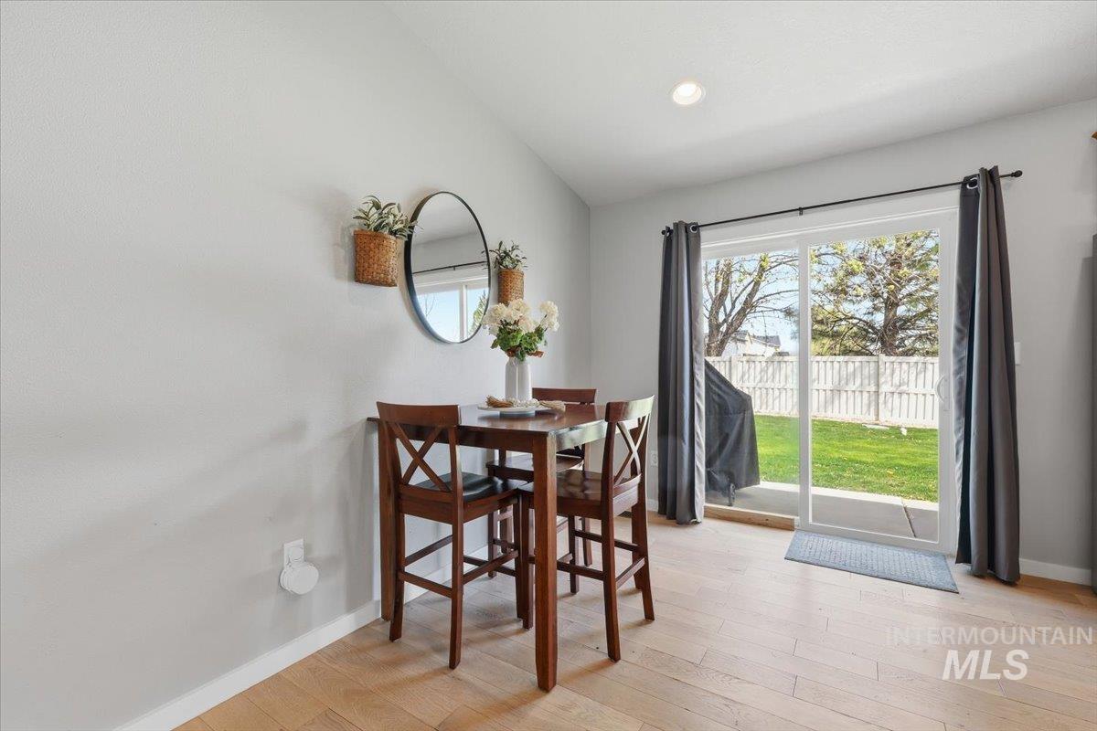 1492 S Kodiak Bear Pl, Kuna, Idaho 83634, 3 Bedrooms, 2 Bathrooms, Residential For Sale, Price $365,000, 98981105