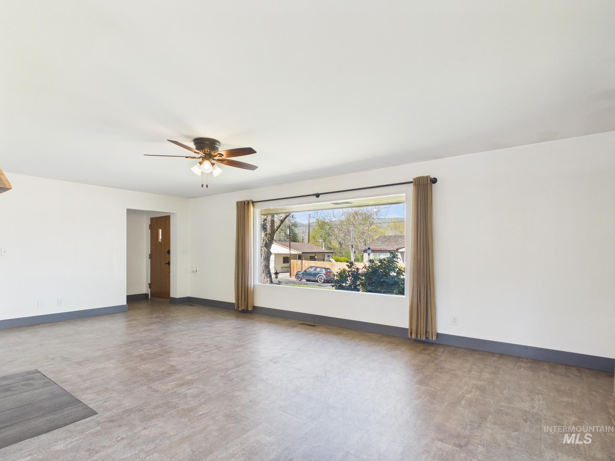 1156 14th Ave, Lewiston, Idaho 83501, 2 Bedrooms, 1 Bathroom, Residential For Sale, Price $395,000, 98981107