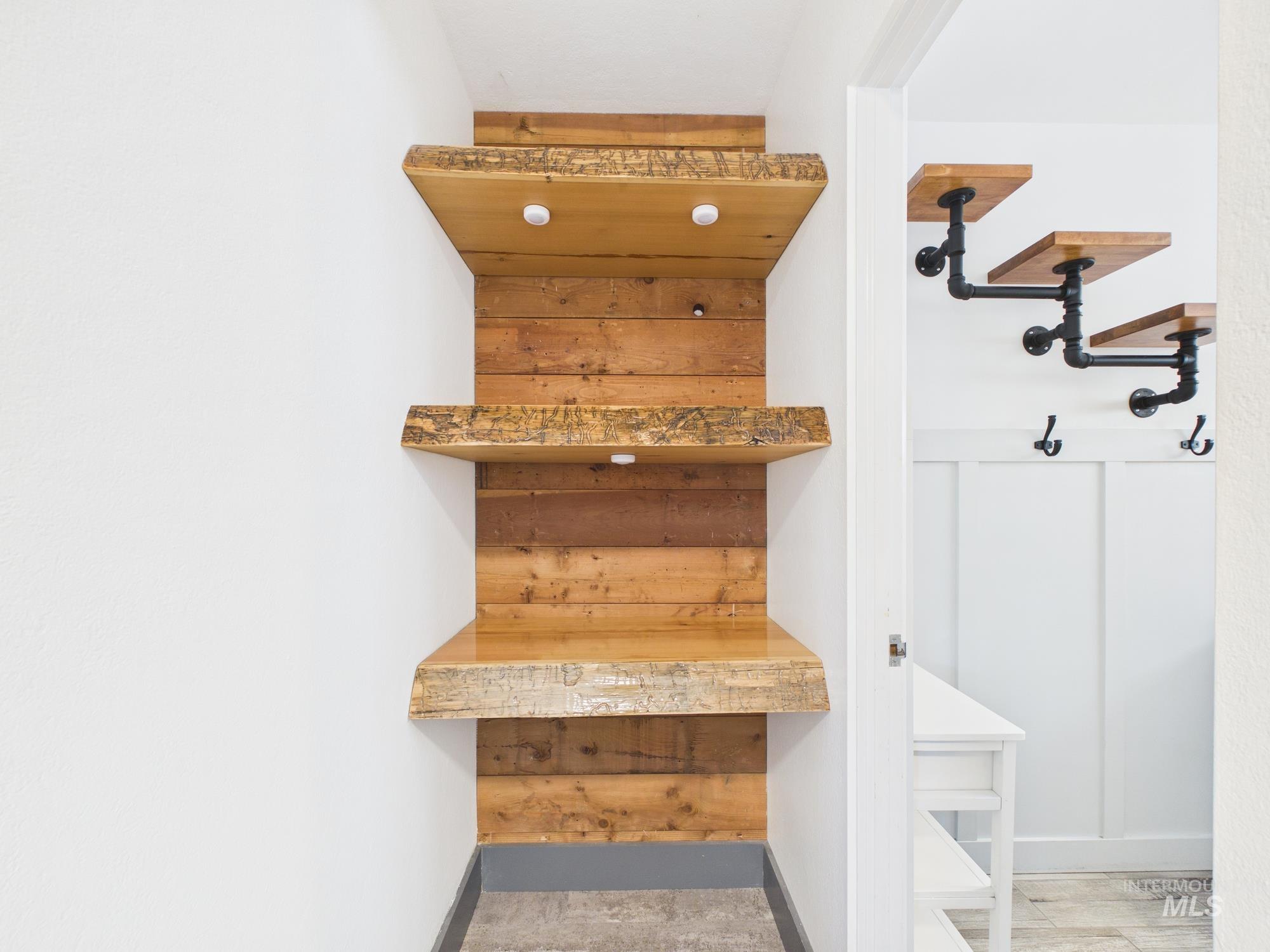 1156 14th Ave, Lewiston, Idaho 83501, 2 Bedrooms, 1 Bathroom, Residential For Sale, Price $395,000, 98981107