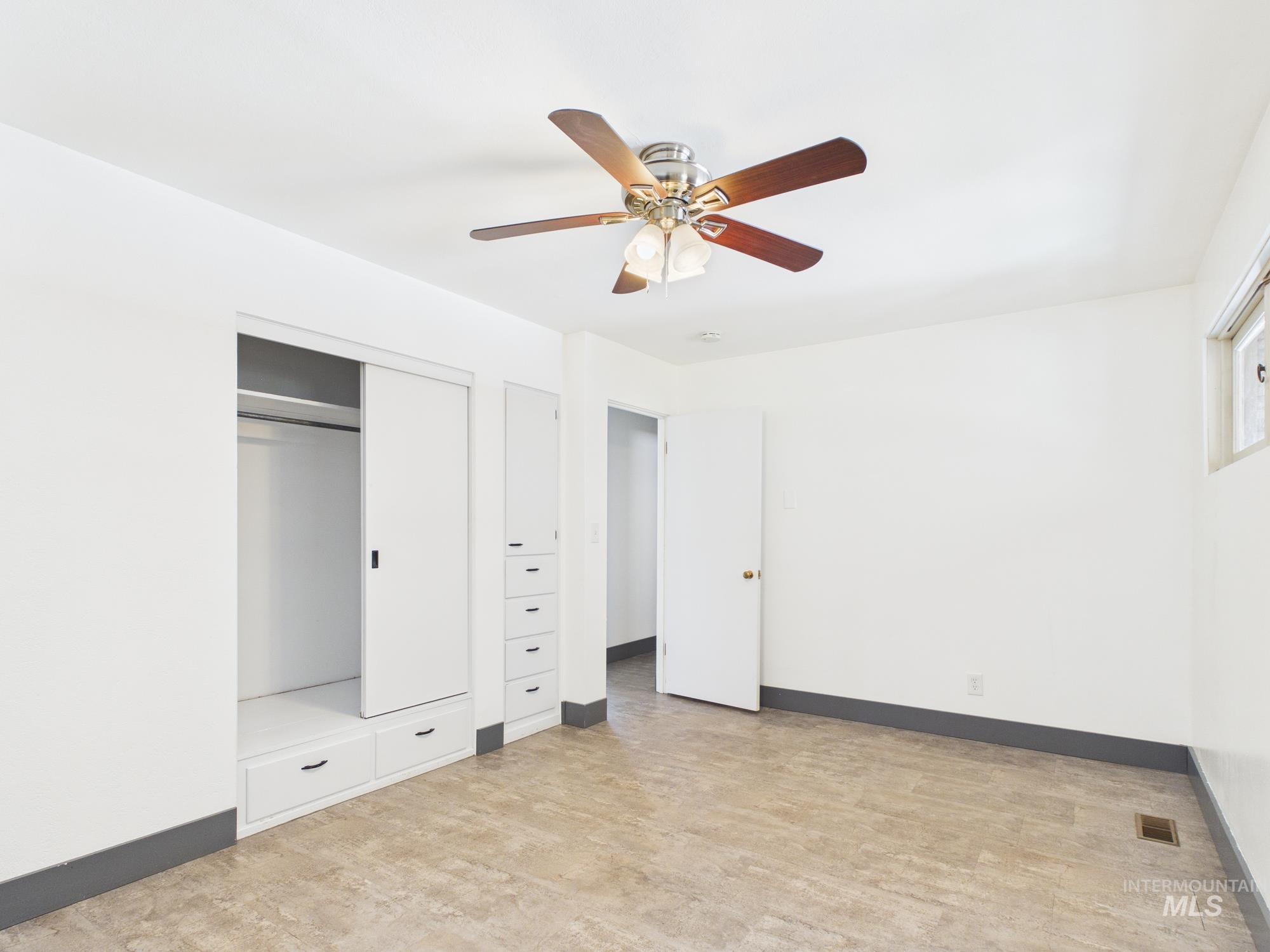 1156 14th Ave, Lewiston, Idaho 83501, 2 Bedrooms, 1 Bathroom, Residential For Sale, Price $395,000, 98981107