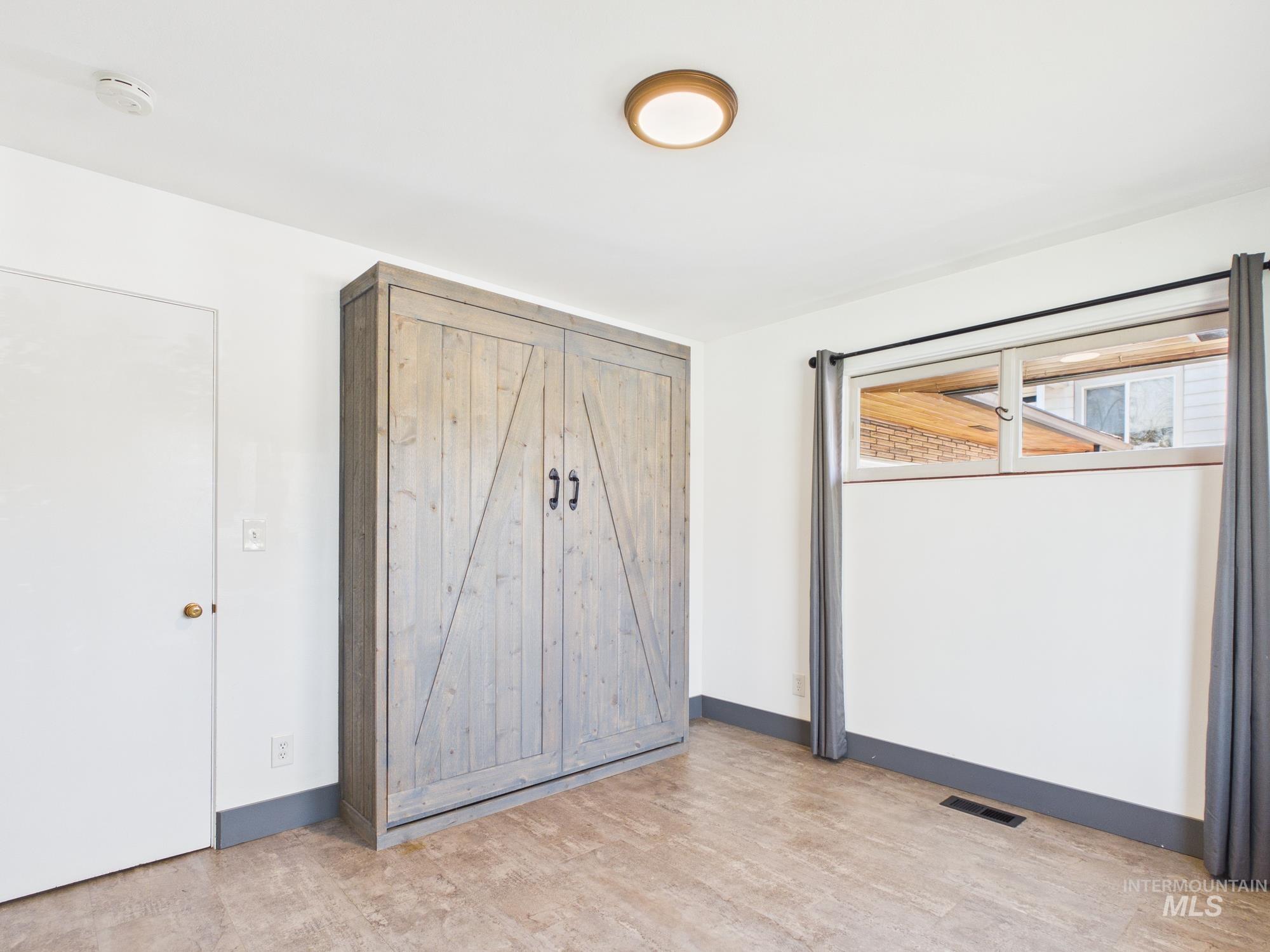 1156 14th Ave, Lewiston, Idaho 83501, 2 Bedrooms, 1 Bathroom, Residential For Sale, Price $395,000, 98981107