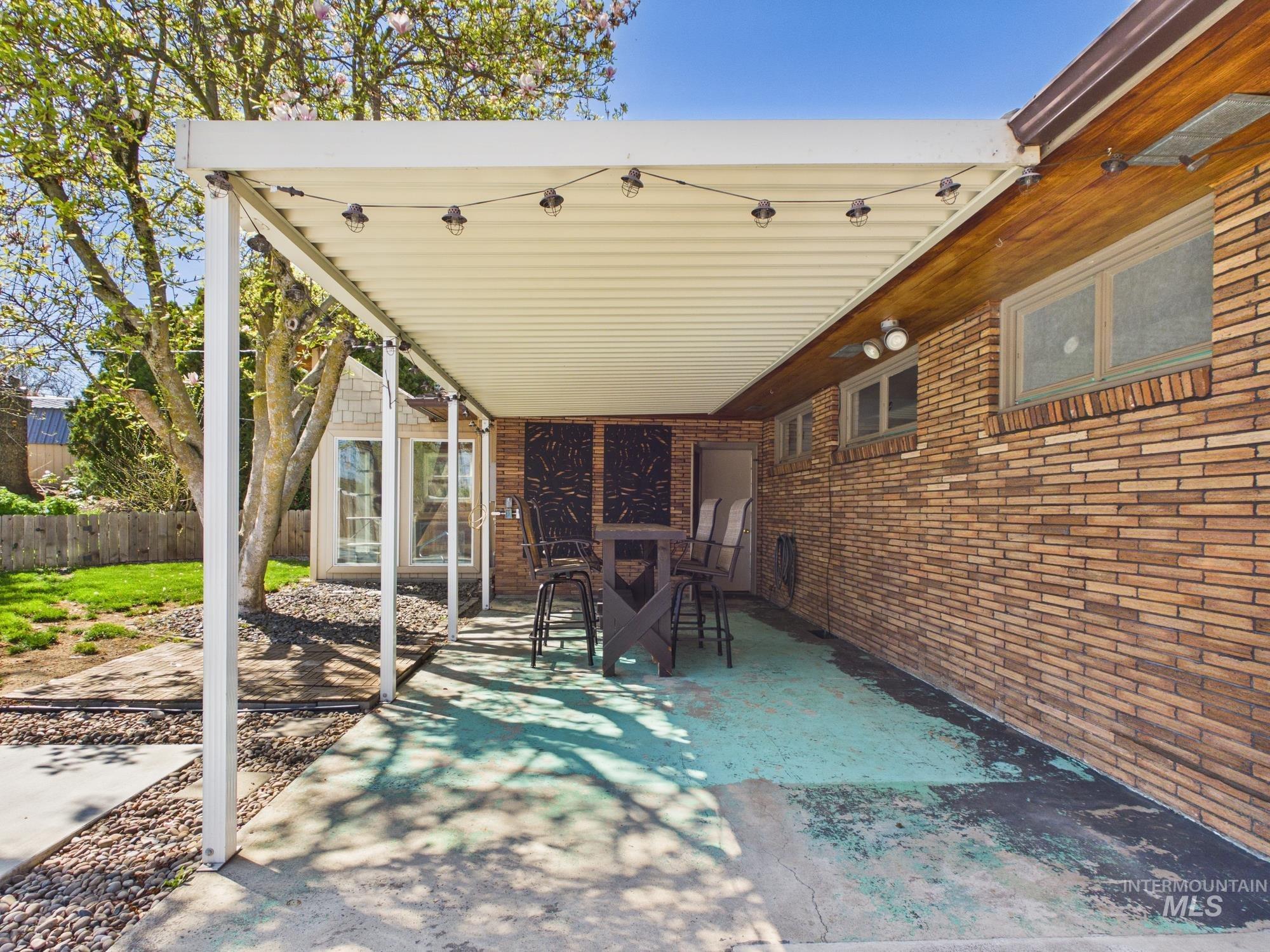 1156 14th Ave, Lewiston, Idaho 83501, 2 Bedrooms, 1 Bathroom, Residential For Sale, Price $395,000, 98981107