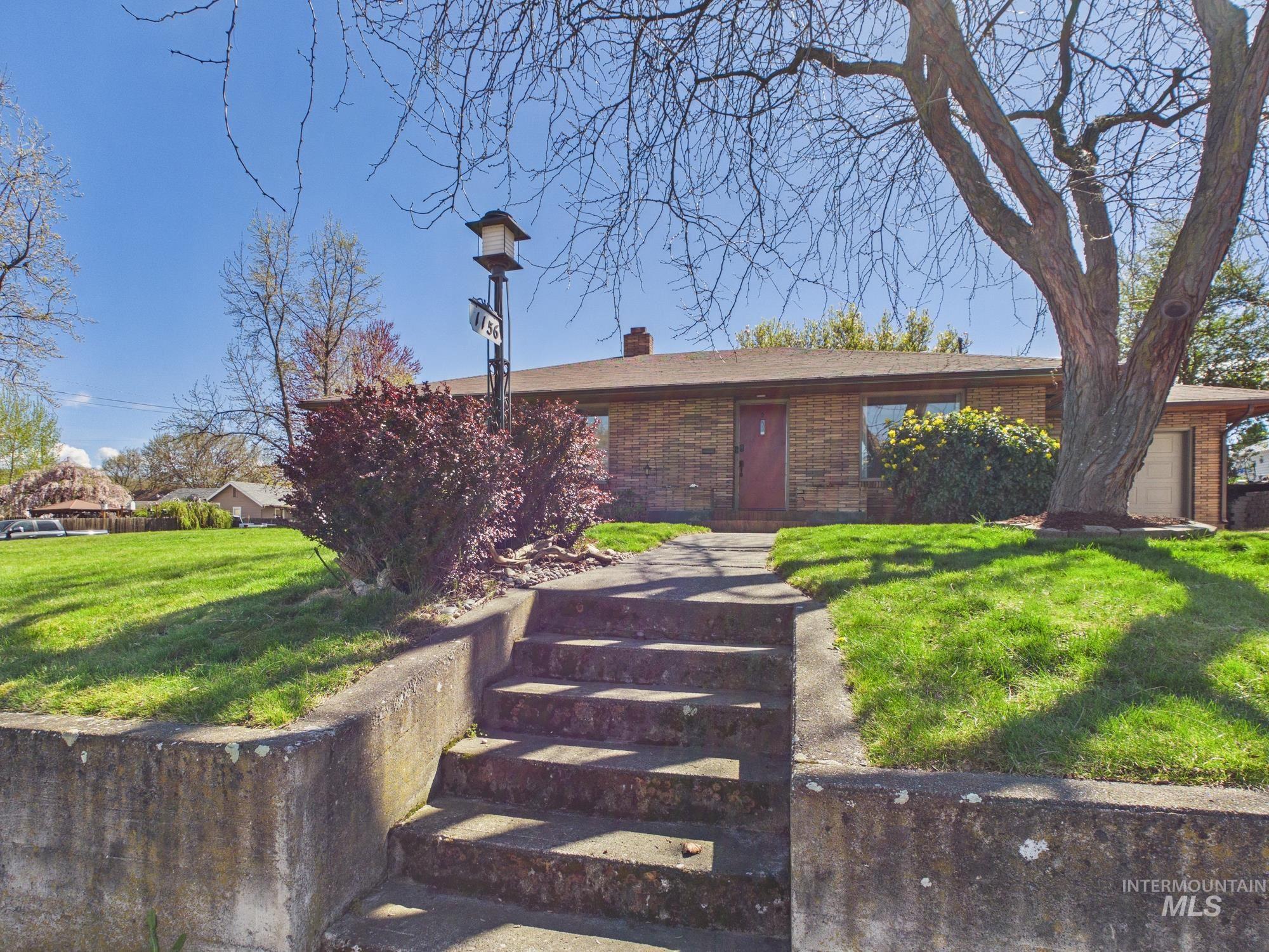 1156 14th Ave, Lewiston, Idaho 83501, 2 Bedrooms, 1 Bathroom, Residential For Sale, Price $395,000, 98981107