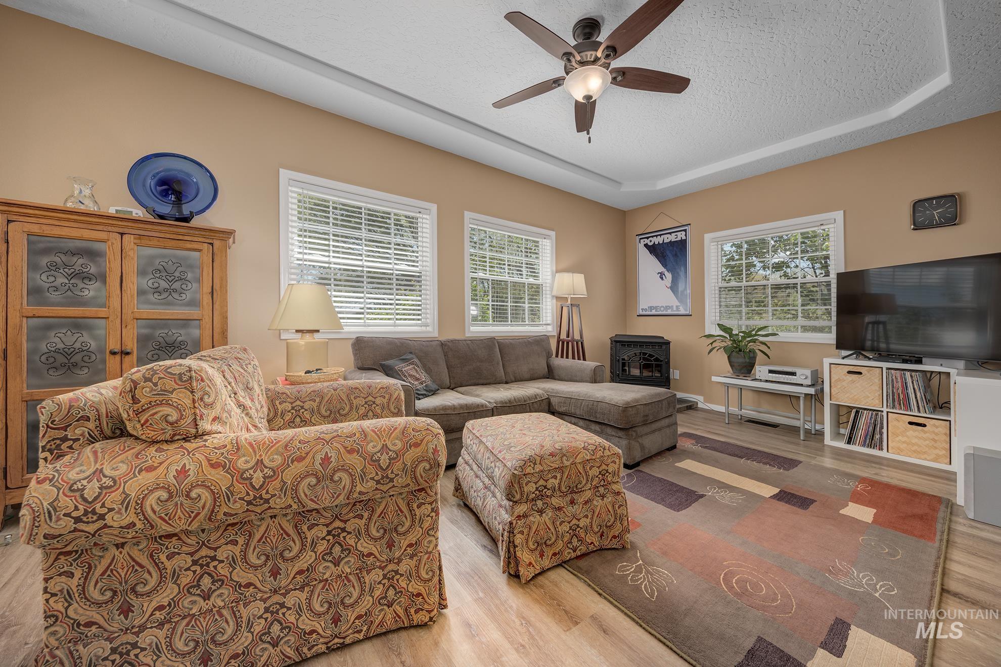 3625 NW 1st Ave, New Plymouth, Idaho 83655, 4 Bedrooms, 3 Bathrooms, Residential For Sale, Price $670,000, 98981108