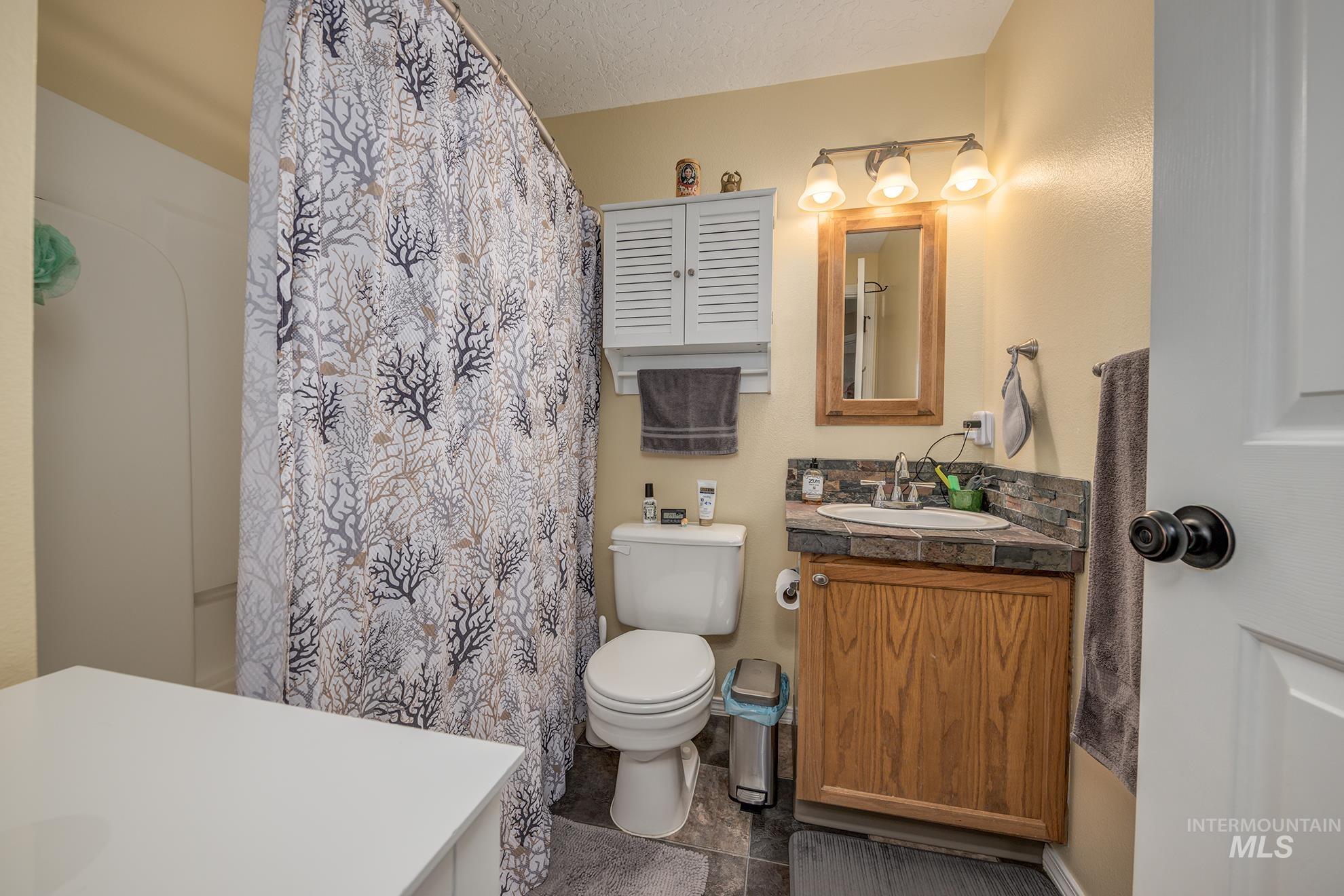 3625 NW 1st Ave, New Plymouth, Idaho 83655, 4 Bedrooms, 3 Bathrooms, Residential For Sale, Price $670,000, 98981108