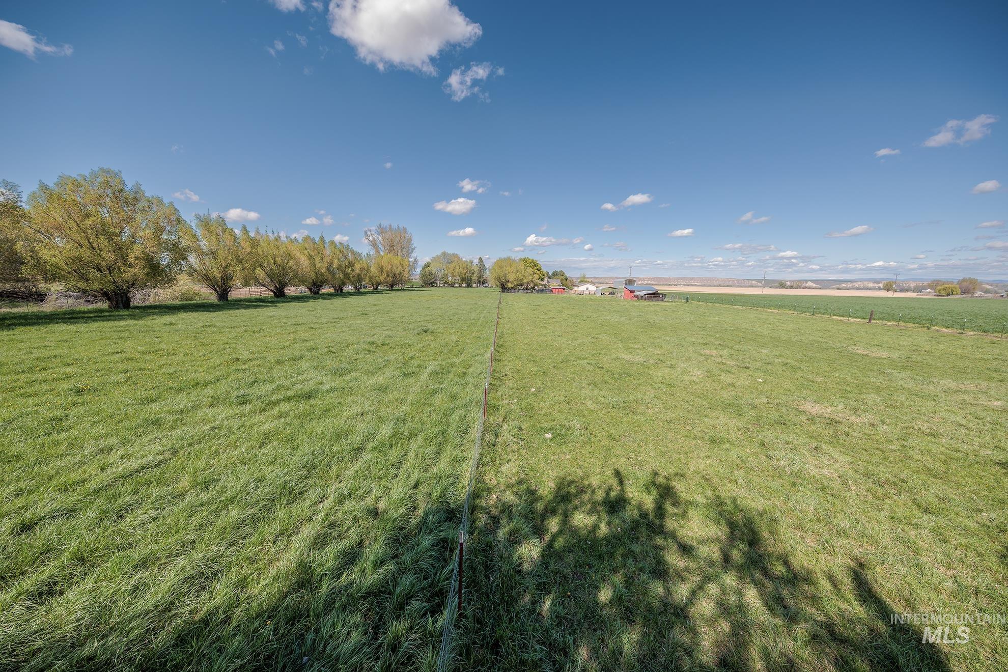 3625 NW 1st Ave, New Plymouth, Idaho 83655, 4 Bedrooms, 3 Bathrooms, Residential For Sale, Price $670,000, 98981108