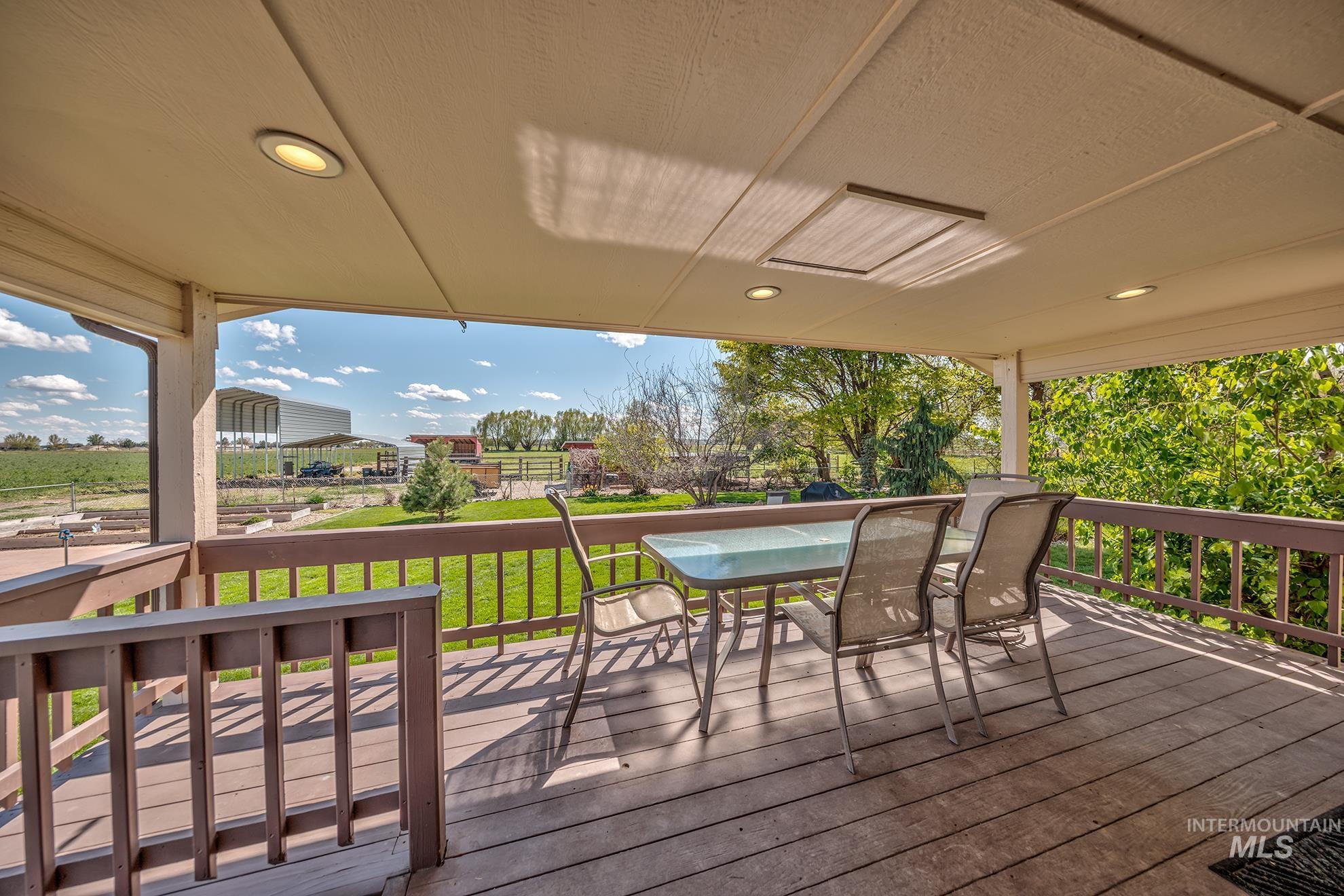 3625 NW 1st Ave, New Plymouth, Idaho 83655, 4 Bedrooms, 3 Bathrooms, Residential For Sale, Price $670,000, 98981108