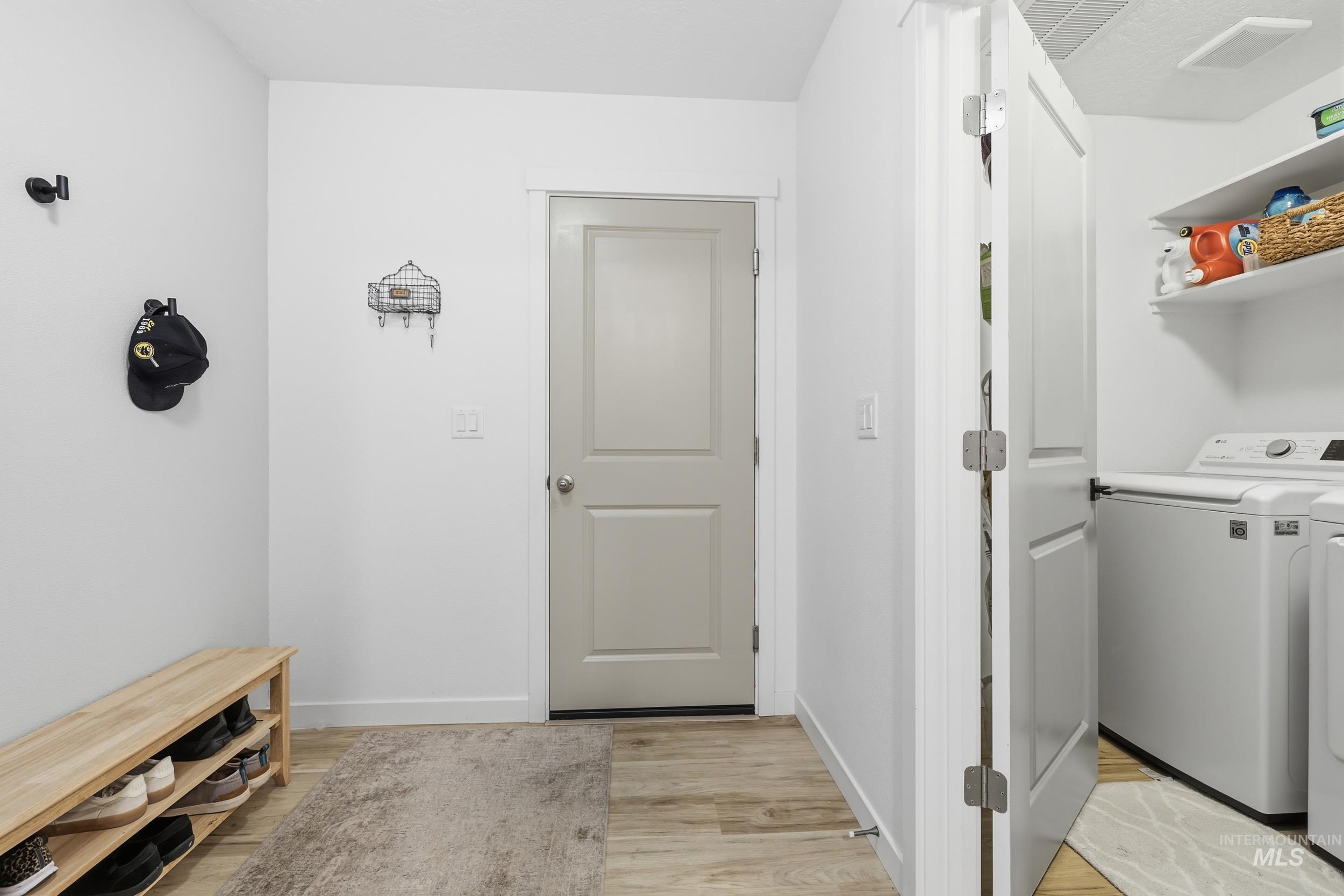 7691 E Savanna River, Nampa, Idaho 83687, 3 Bedrooms, 2 Bathrooms, Residential For Sale, Price $474,999, 98981111