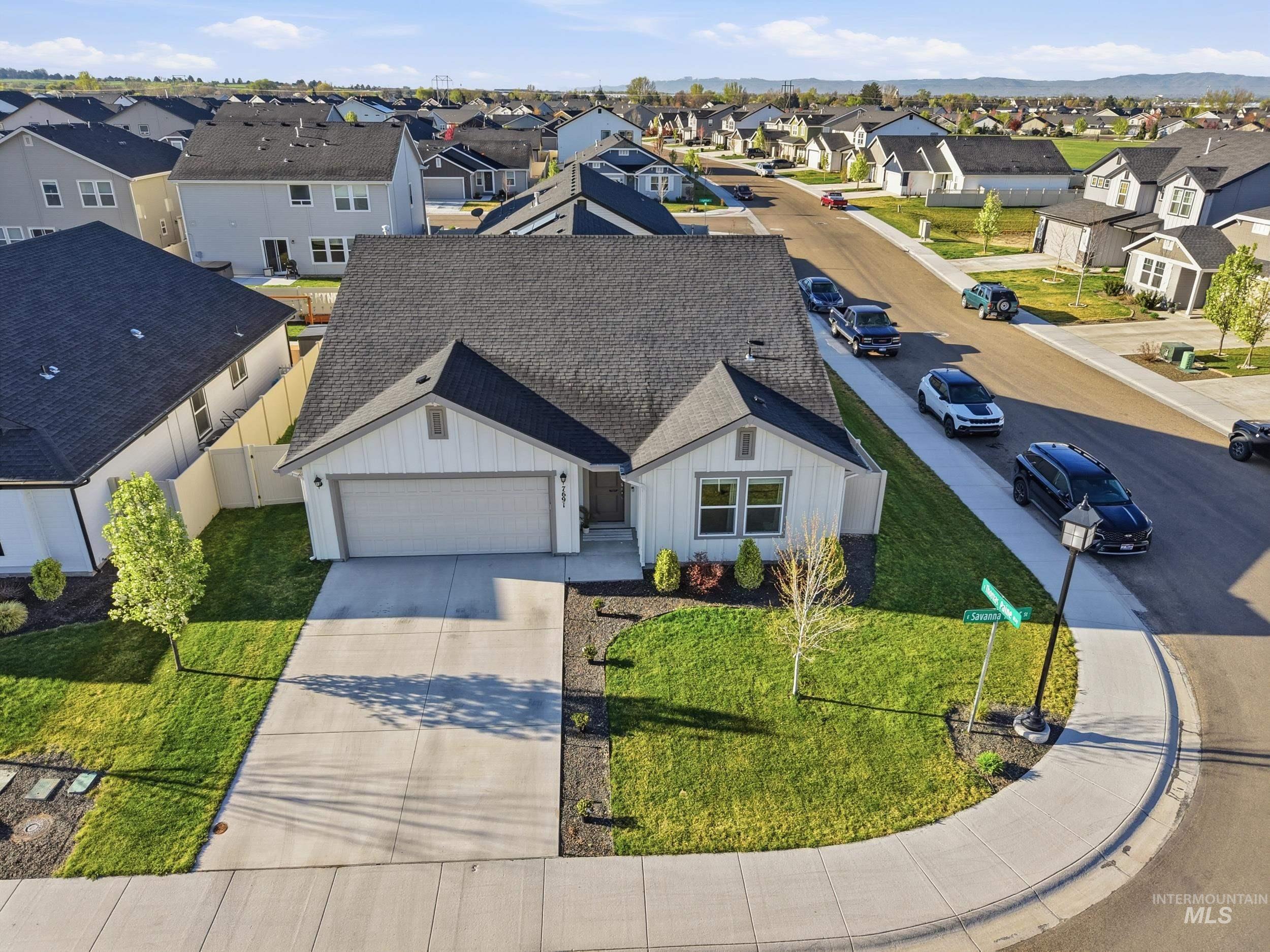7691 E Savanna River, Nampa, Idaho 83687, 3 Bedrooms, 2 Bathrooms, Residential For Sale, Price $474,999, 98981111