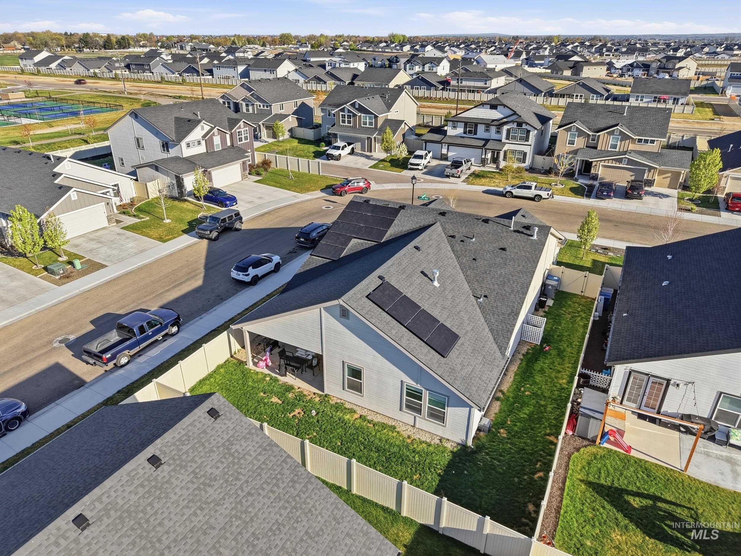 7691 E Savanna River, Nampa, Idaho 83687, 3 Bedrooms, 2 Bathrooms, Residential For Sale, Price $474,999, 98981111