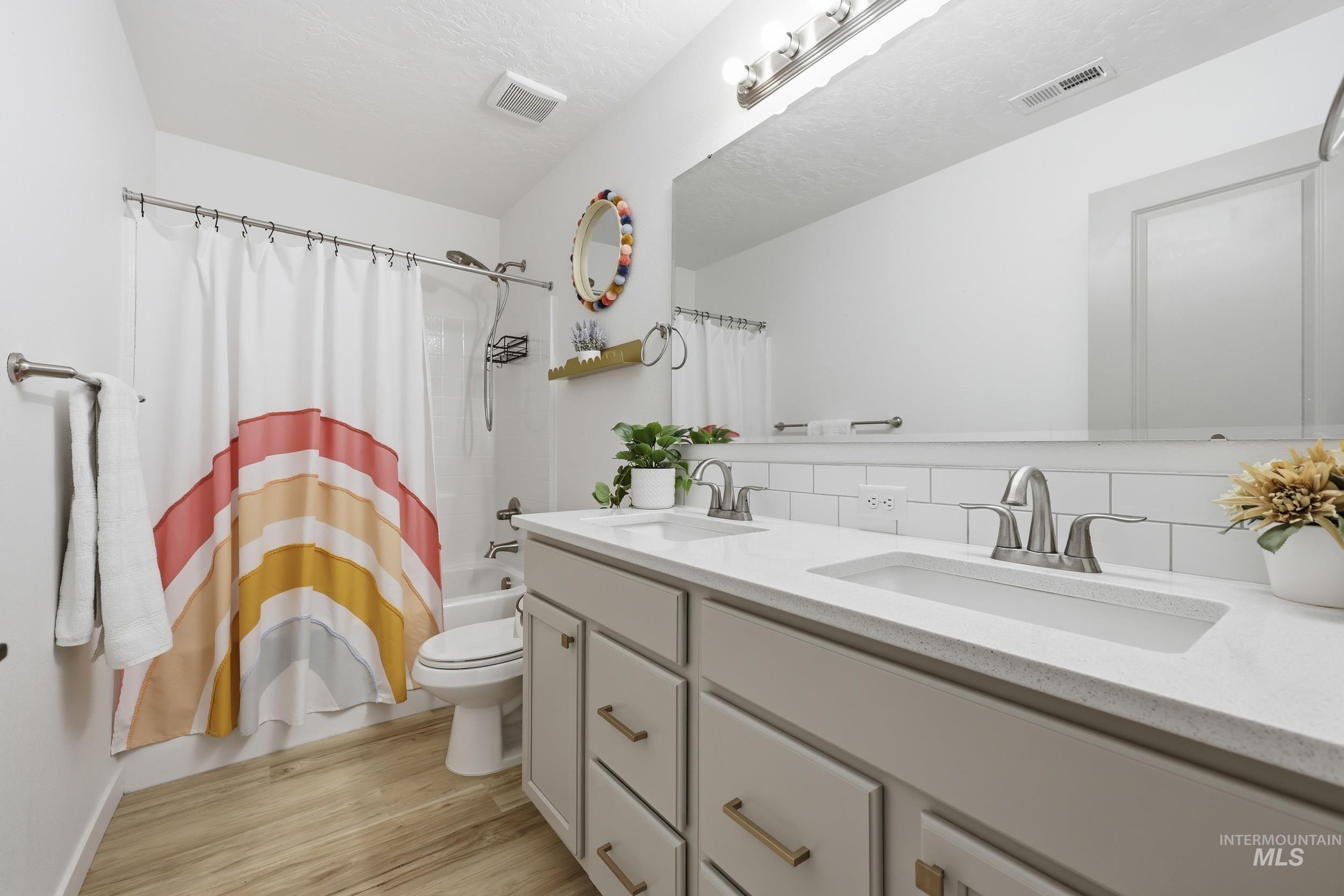 7691 E Savanna River, Nampa, Idaho 83687, 3 Bedrooms, 2 Bathrooms, Residential For Sale, Price $474,999, 98981111