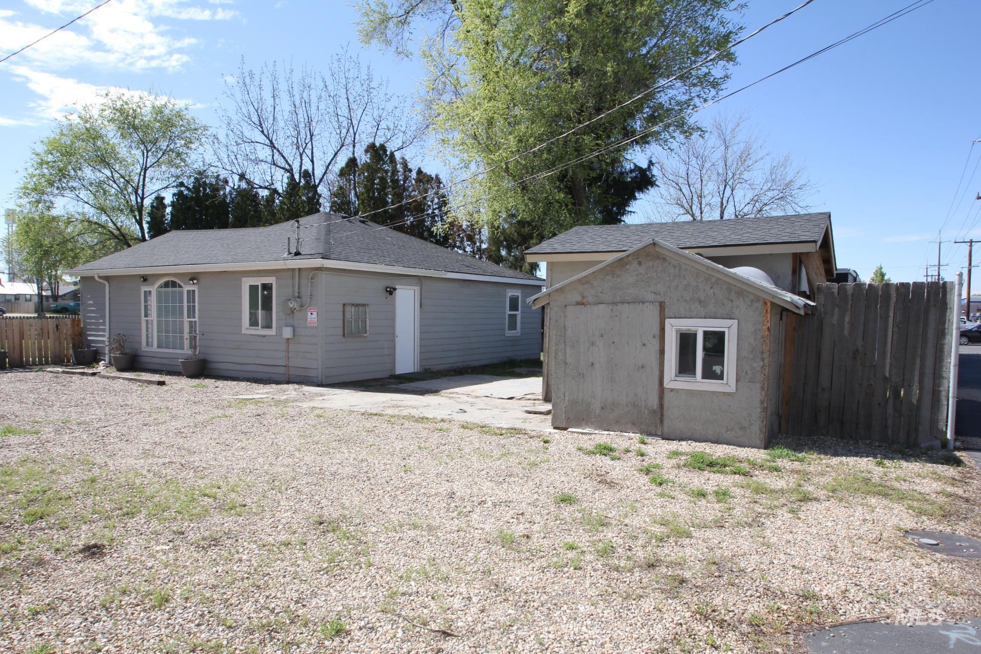 1023 E Elgin St, Caldwell, Idaho 83605, 2 Bedrooms, 1 Bathroom, Residential For Sale, Price $271,999, 98981113