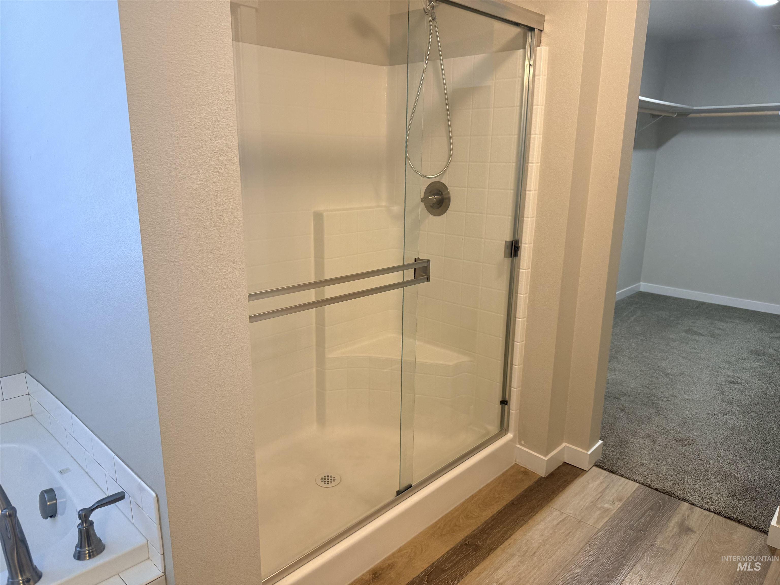 1093 N Bowknot Lake Pl, Star, Idaho 83669, 5 Bedrooms, 2.5 Bathrooms, Residential For Sale, Price $564,900, 98981115