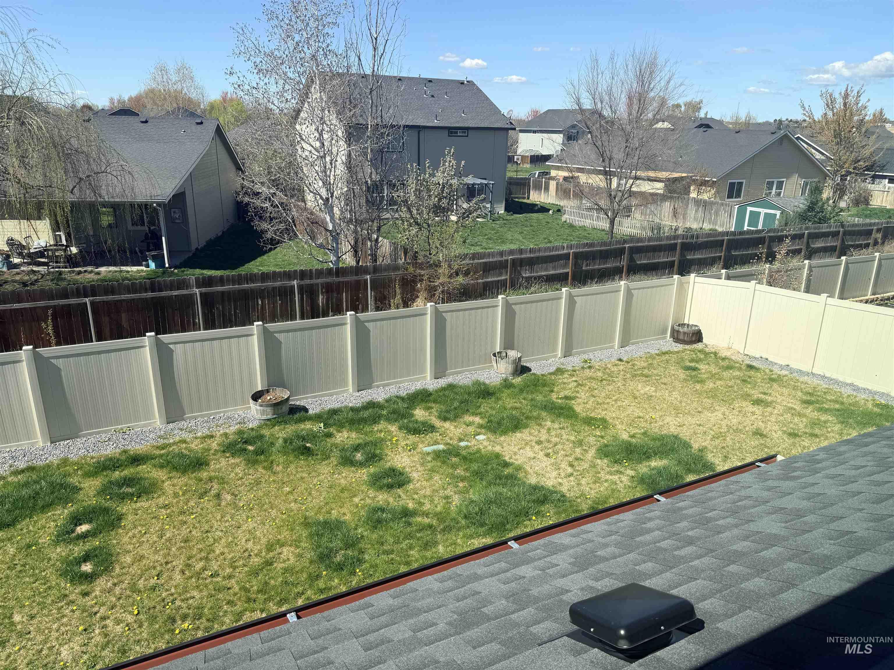 1093 N Bowknot Lake Pl, Star, Idaho 83669, 5 Bedrooms, 2.5 Bathrooms, Residential For Sale, Price $564,900, 98981115