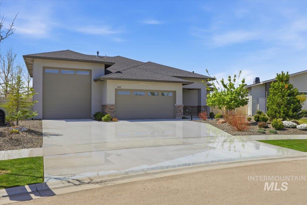503 N Creekwater Ave, Eagle, Idaho 83616, 4 Bedrooms, 3.5 Bathrooms, Residential For Sale, Price $1,150,000, 98981116