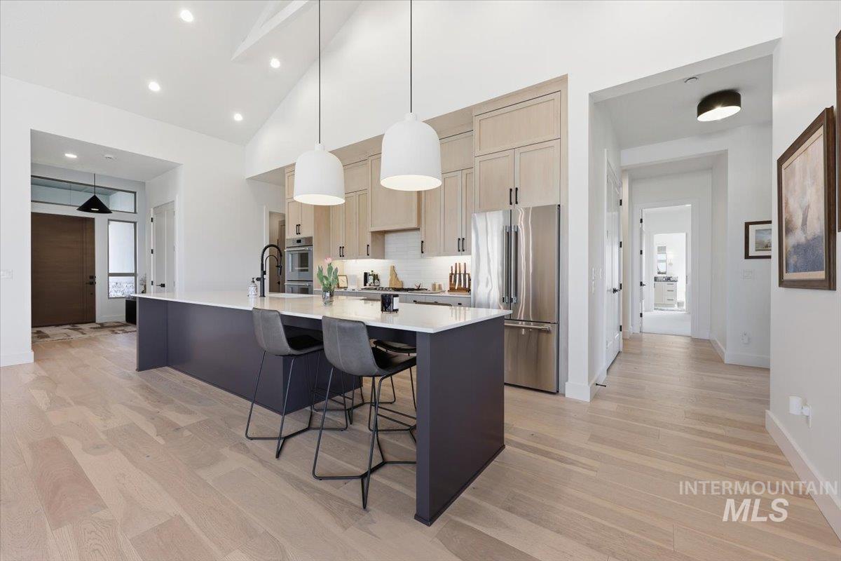 503 N Creekwater Ave, Eagle, Idaho 83616, 4 Bedrooms, 3.5 Bathrooms, Residential For Sale, Price $1,150,000, 98981116