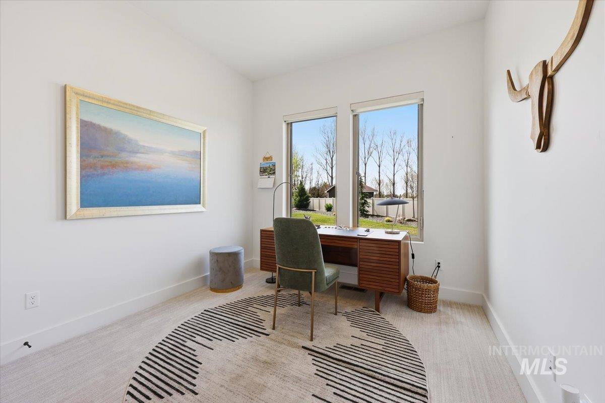 503 N Creekwater Ave, Eagle, Idaho 83616, 4 Bedrooms, 3.5 Bathrooms, Residential For Sale, Price $1,150,000, 98981116