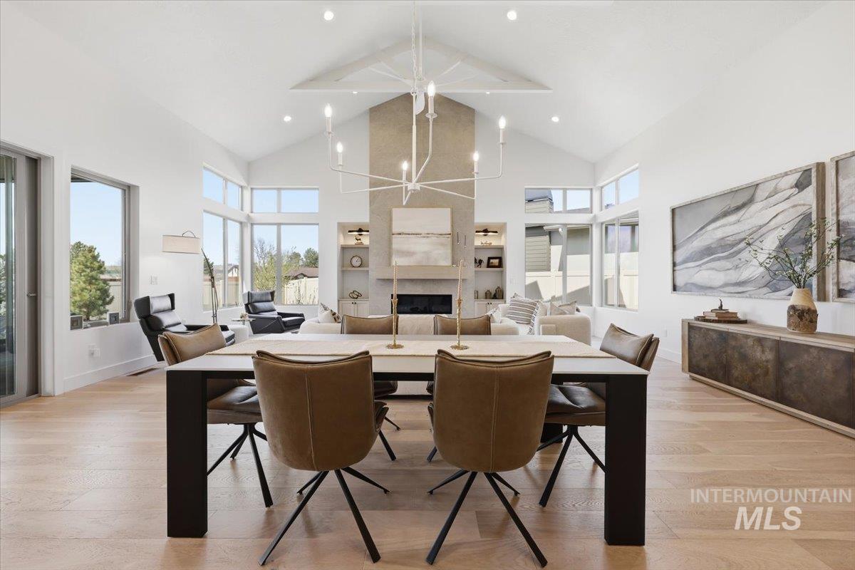 503 N Creekwater Ave, Eagle, Idaho 83616, 4 Bedrooms, 3.5 Bathrooms, Residential For Sale, Price $1,150,000, 98981116